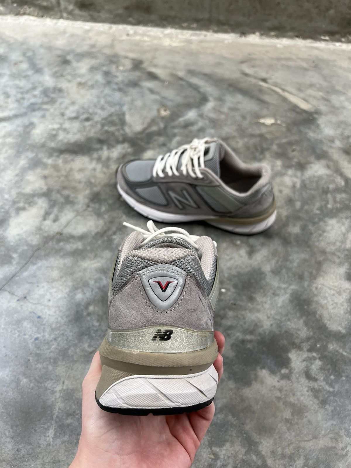 New Balance New Balance 990v5 Grey Sz. 7 ❄️❄️❄️ 990 Size US 7 / EU 40 - 4 Thumbnail