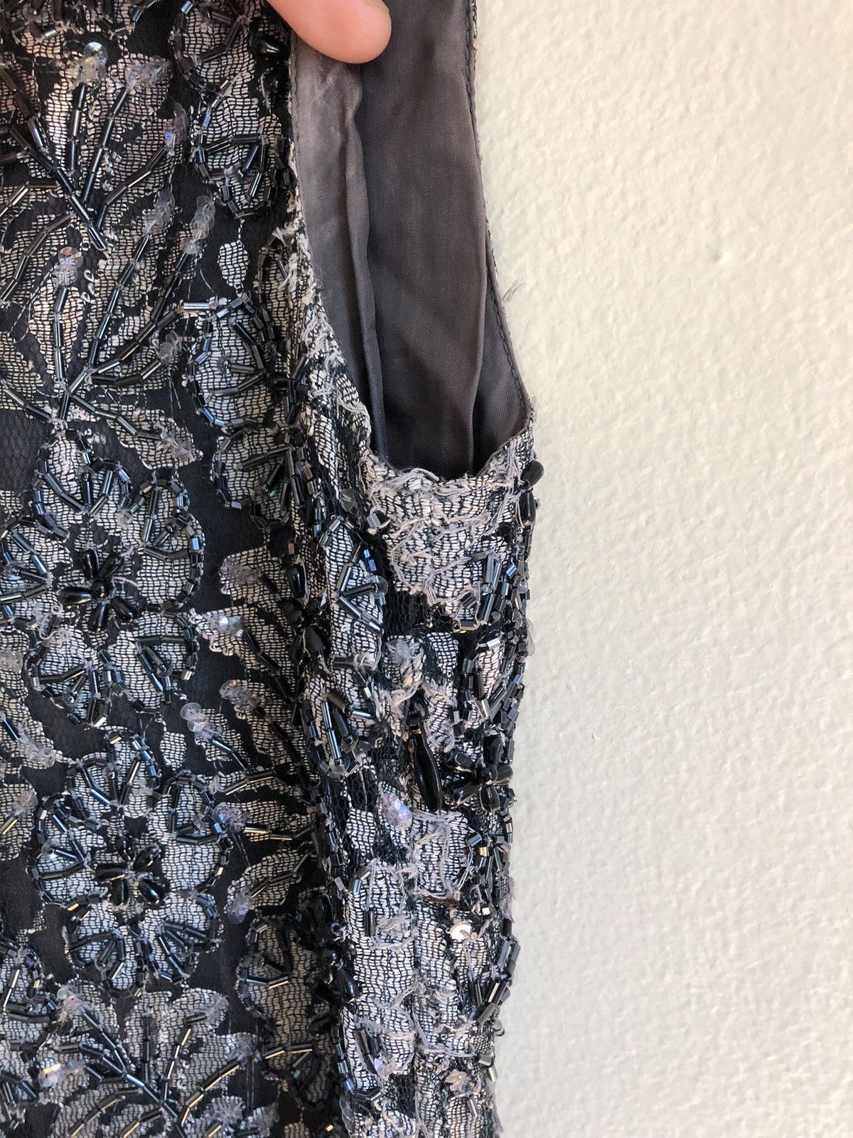 Alexander McQueen Alexander McQueen AW 1998 Beaded Dress Size M / US 6-8 / IT 42-44 - 8 Thumbnail