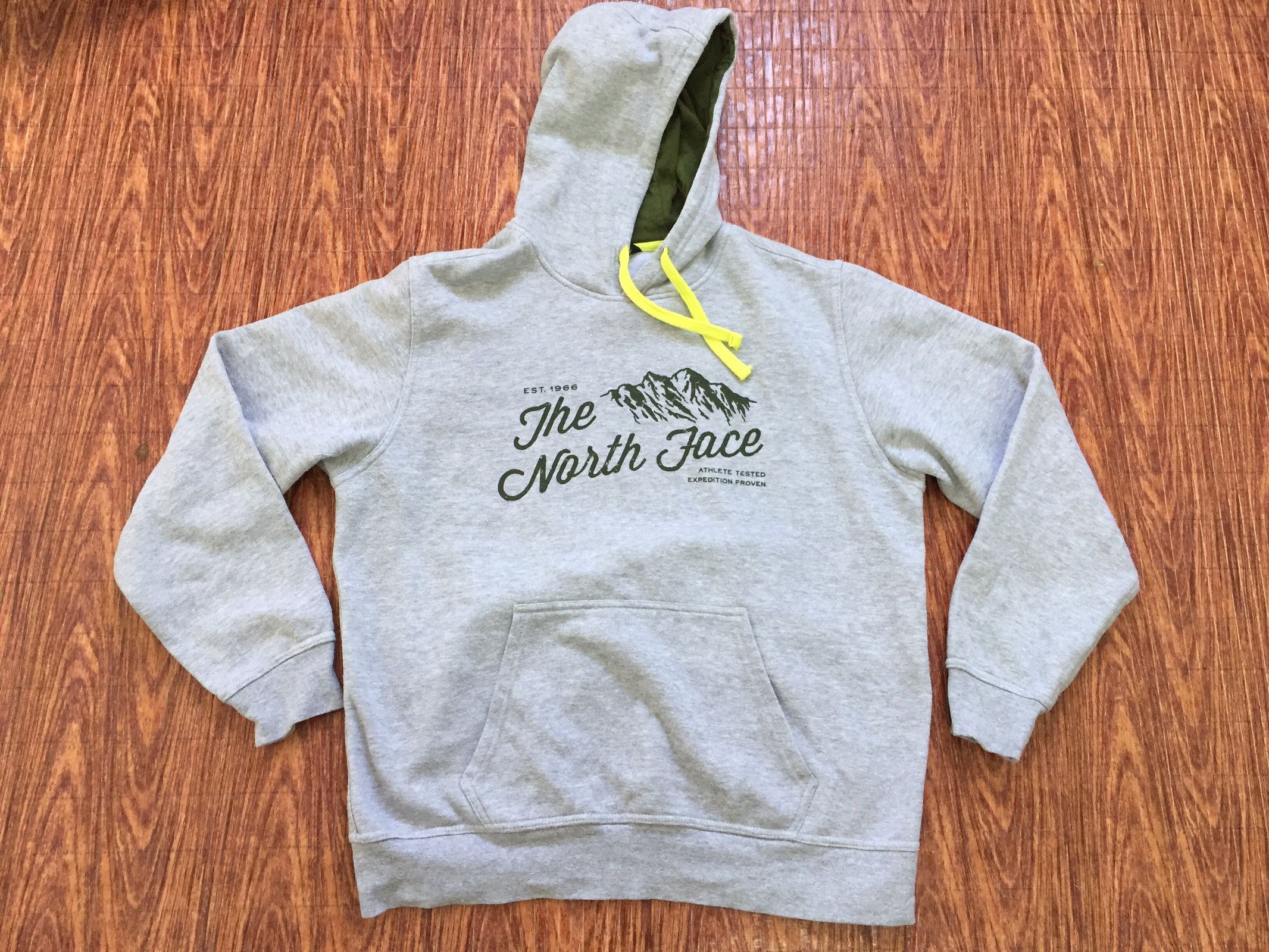 The North Face 💥💥 SALE💥💥 THE NORTH FACE Sweater / Sweater With Hoodie Size US L / EU 52-54 / 3 - 1 Thumbnail