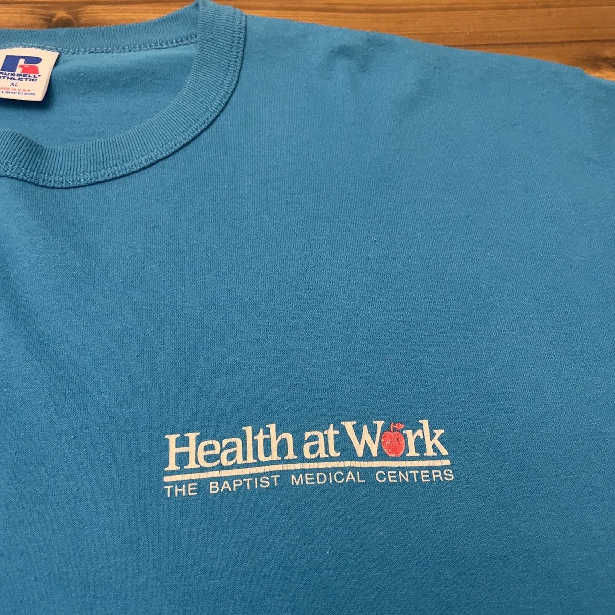 Other × Russell Athletic × Vintage Vintage 90s Russell Athletic Health Single Stitch Shirt Size US XL / EU 56 / 4 - 2 Thumbnail