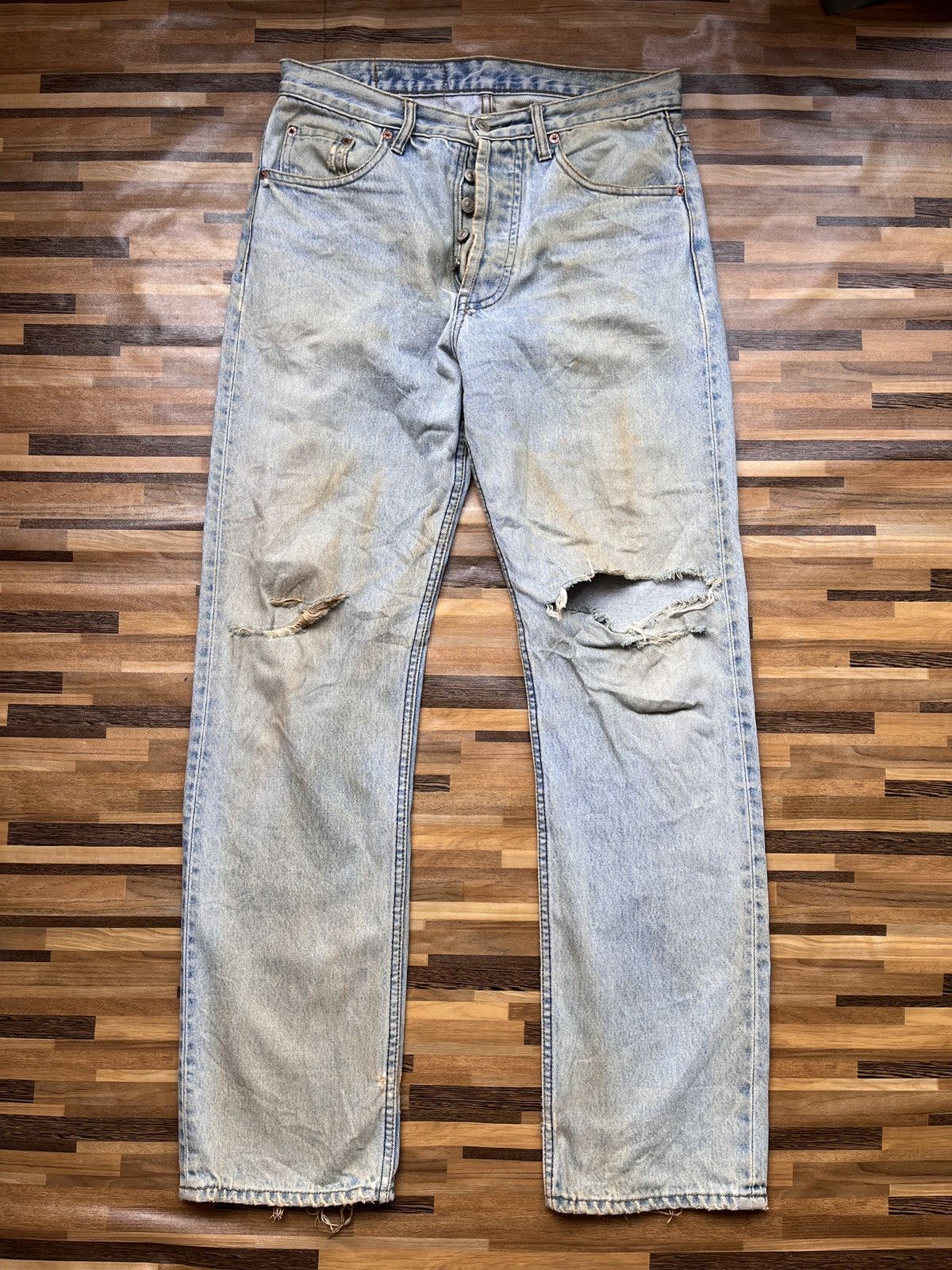 Levi's Vintage Clothing Ripped Levis 501 Vintage 1993 Straight Cut Made In USA Size US 32 / EU 48 - 22 Thumbnail