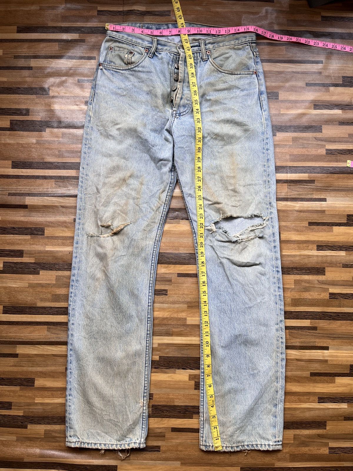 Levi's Vintage Clothing Ripped Levis 501 Vintage 1993 Straight Cut Made In USA Size US 32 / EU 48 - 4 Thumbnail