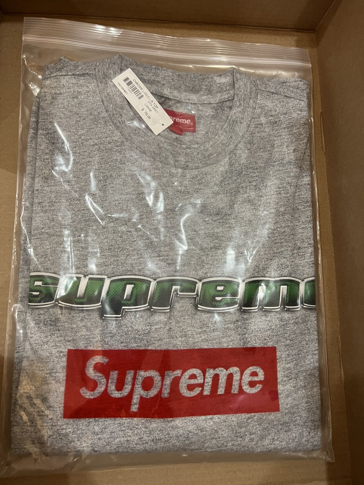 Supreme Supreme chrome logo L/S top FW19 Size US L / EU 52-54 / 3 - 2 Thumbnail