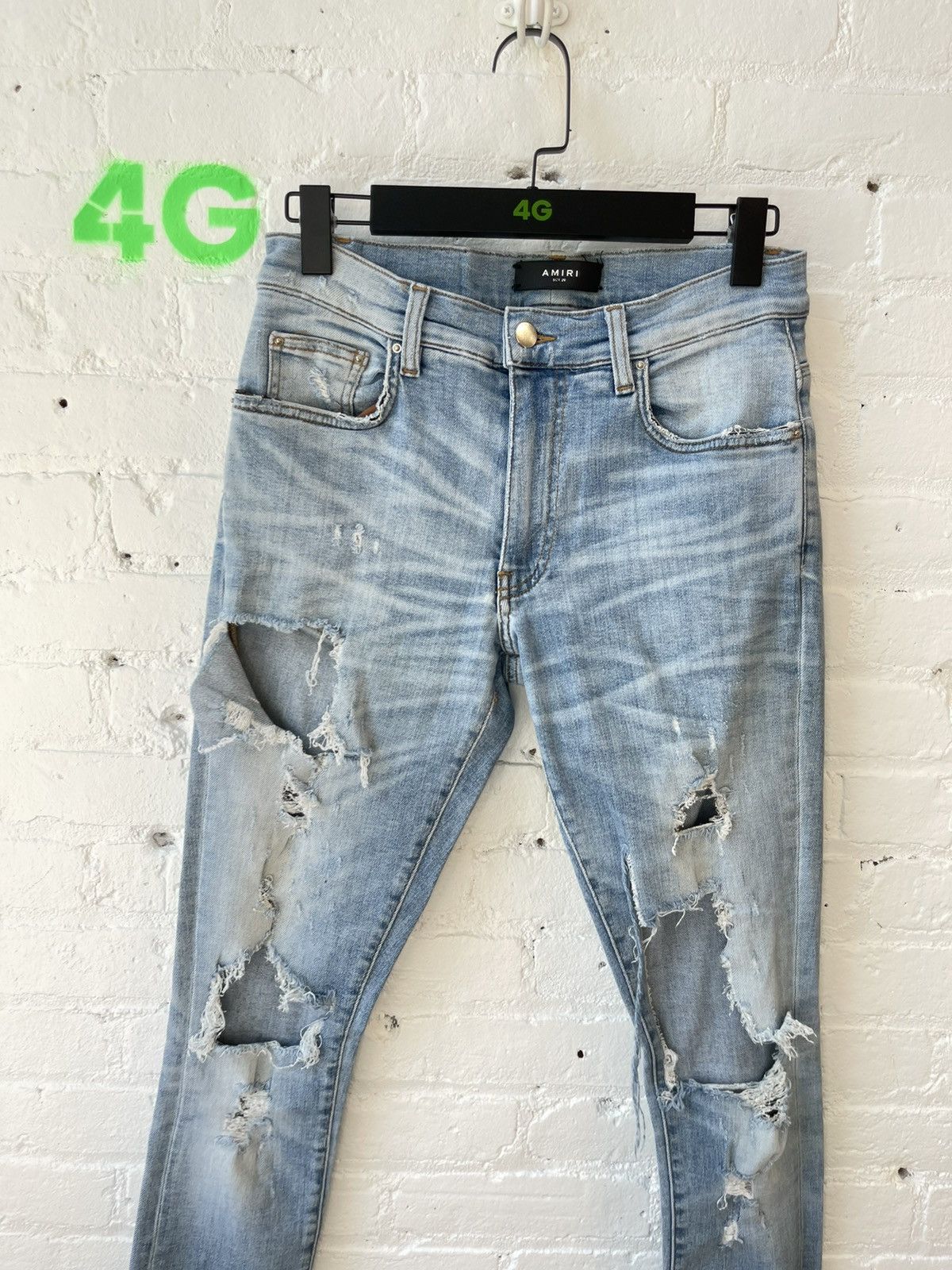 Amiri Light Blue Distressed Skinny jeans sz 29