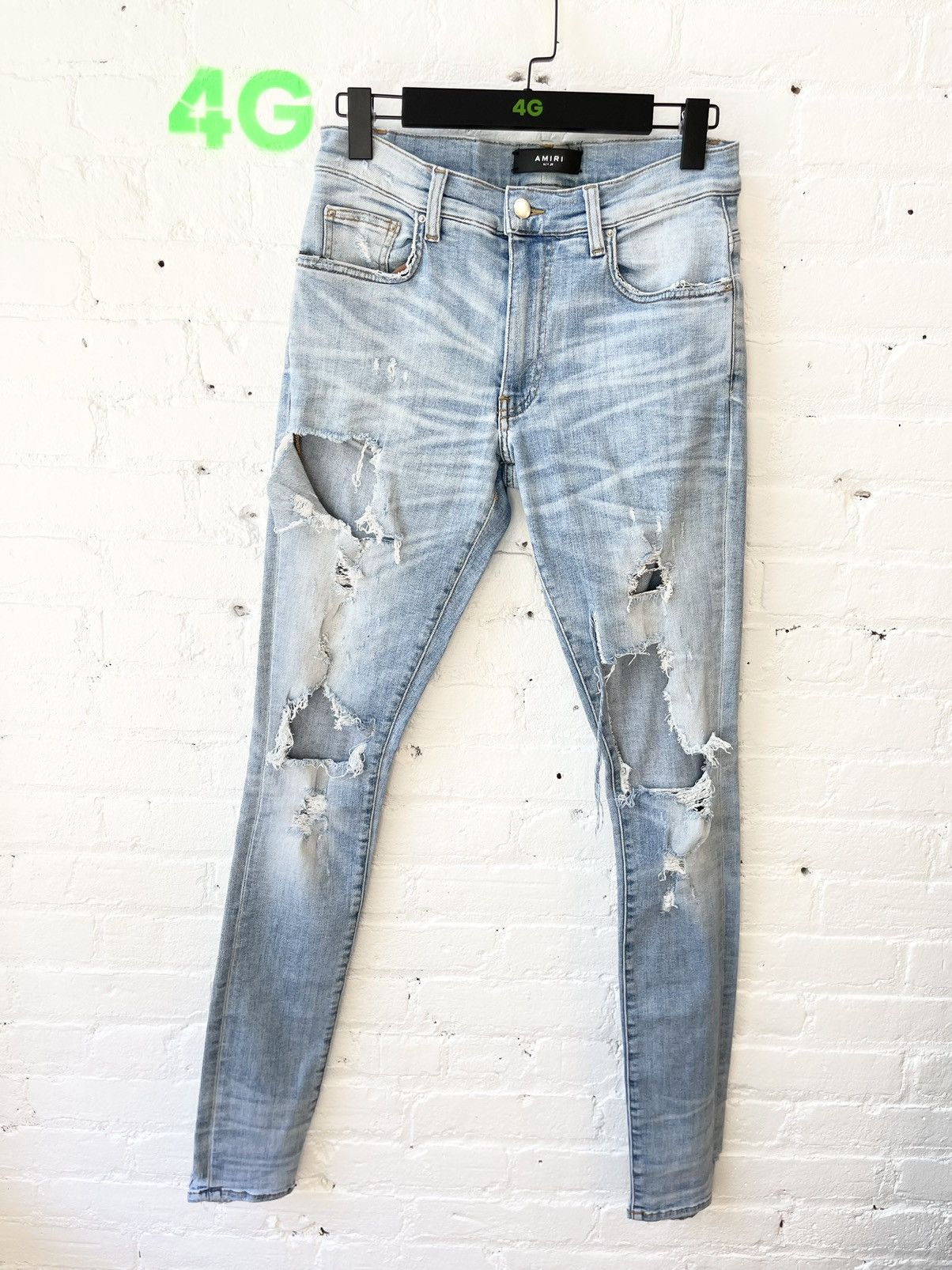 Amiri Light Blue Distressed Skinny jeans sz 29