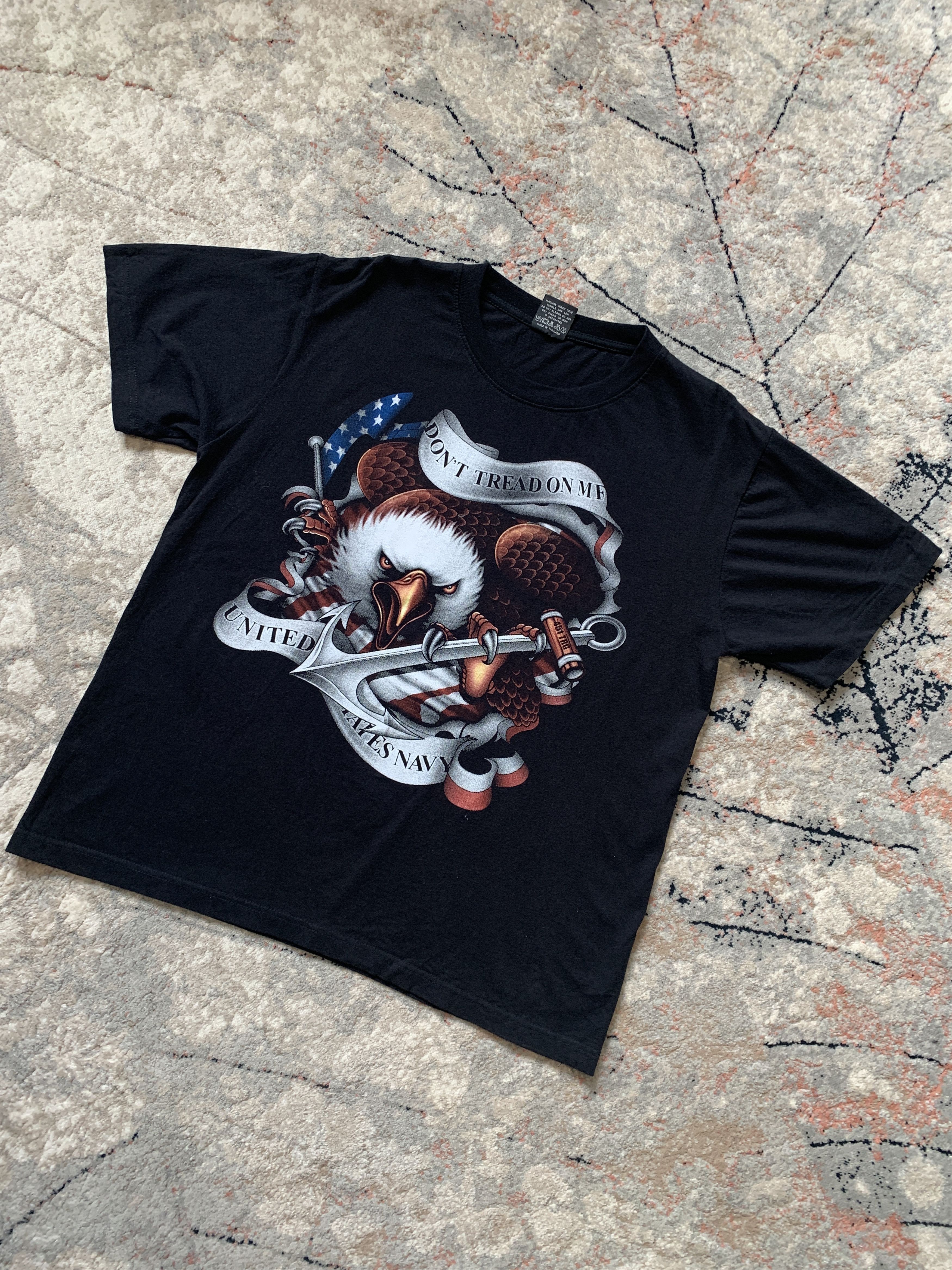 Other Red Rock Of The T-Shirt Size US L / EU 52-54 / 3 - 1 Thumbnail