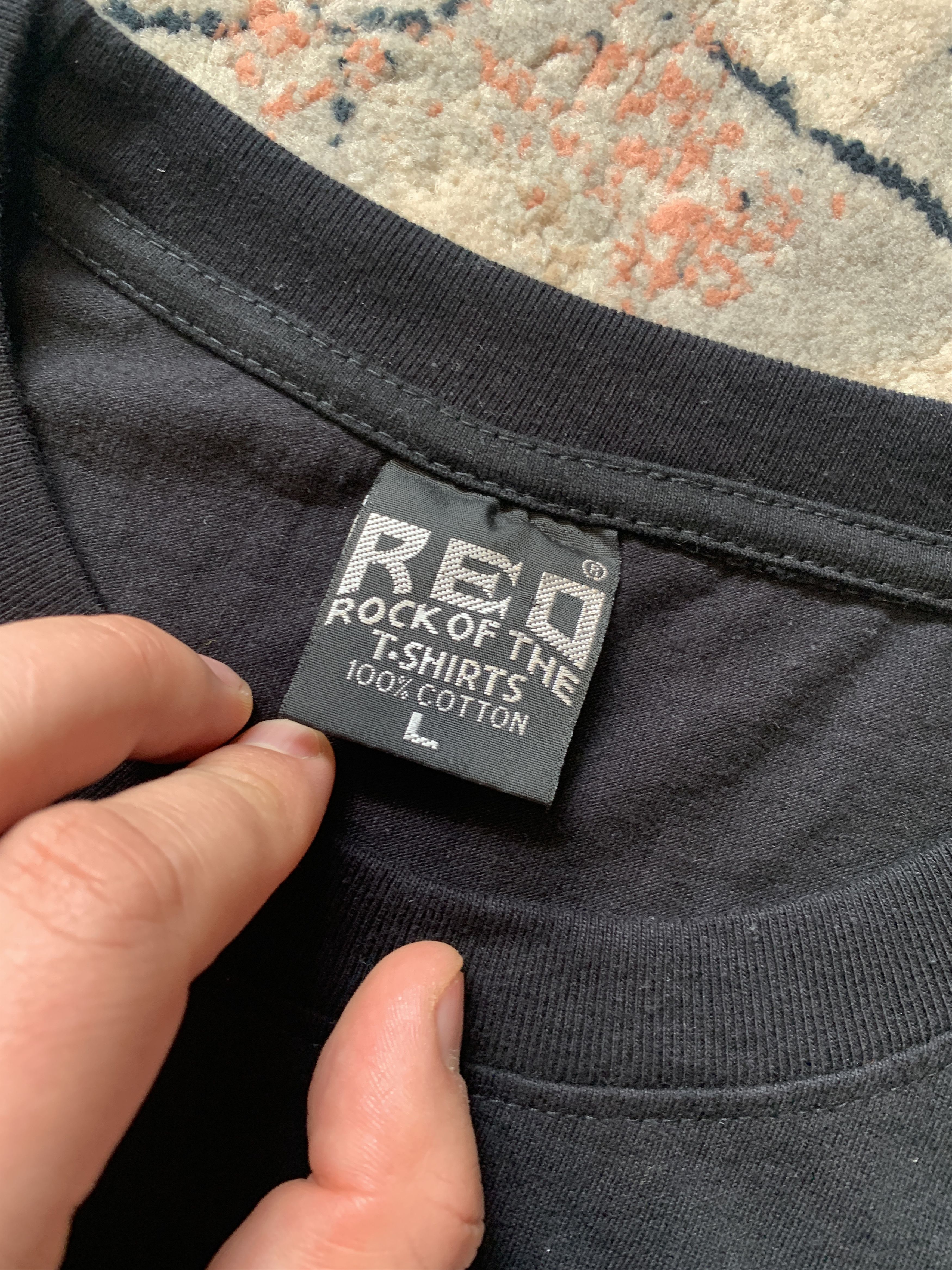 Other Red Rock Of The T-Shirt Size US L / EU 52-54 / 3 - 3 Thumbnail