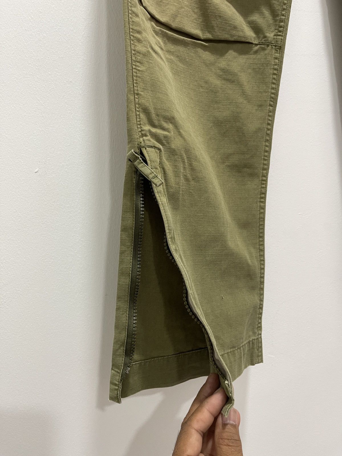 Gap × Vintage GAP MILITARY STYLE ZIPPER LEG TROUSERS PANTS Size US 31 - 13 Thumbnail