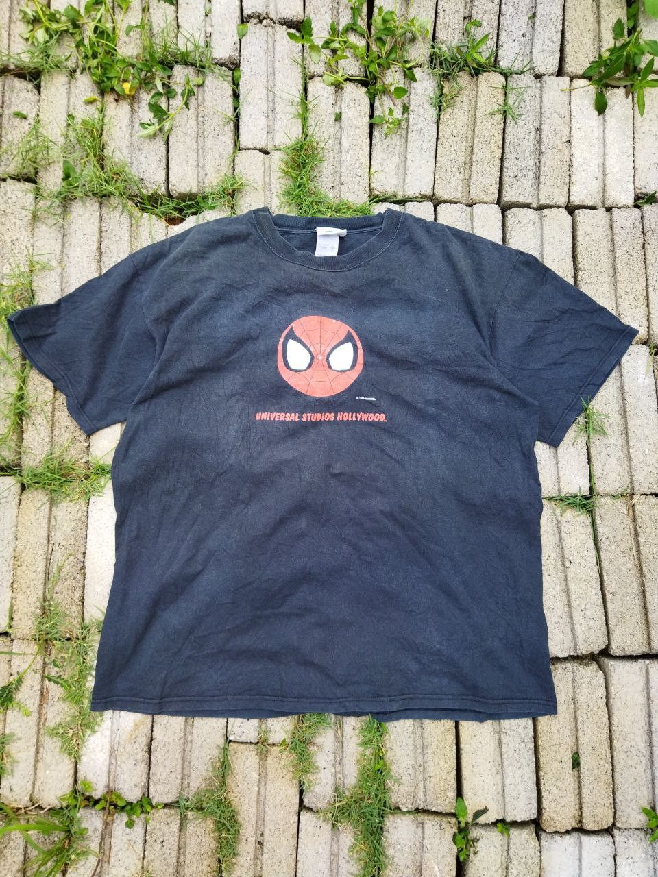 Universal Studios Vintage Spiderman Marvel 1999 Tee Size US XL / EU 56 / 4 - 1 Thumbnail