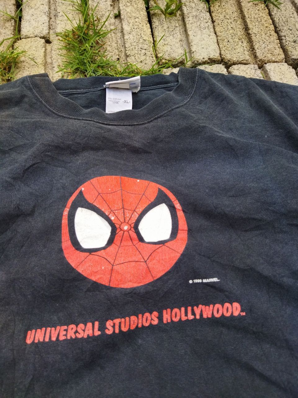 Universal Studios Vintage Spiderman Marvel 1999 Tee Size US XL / EU 56 / 4 - 3 Thumbnail