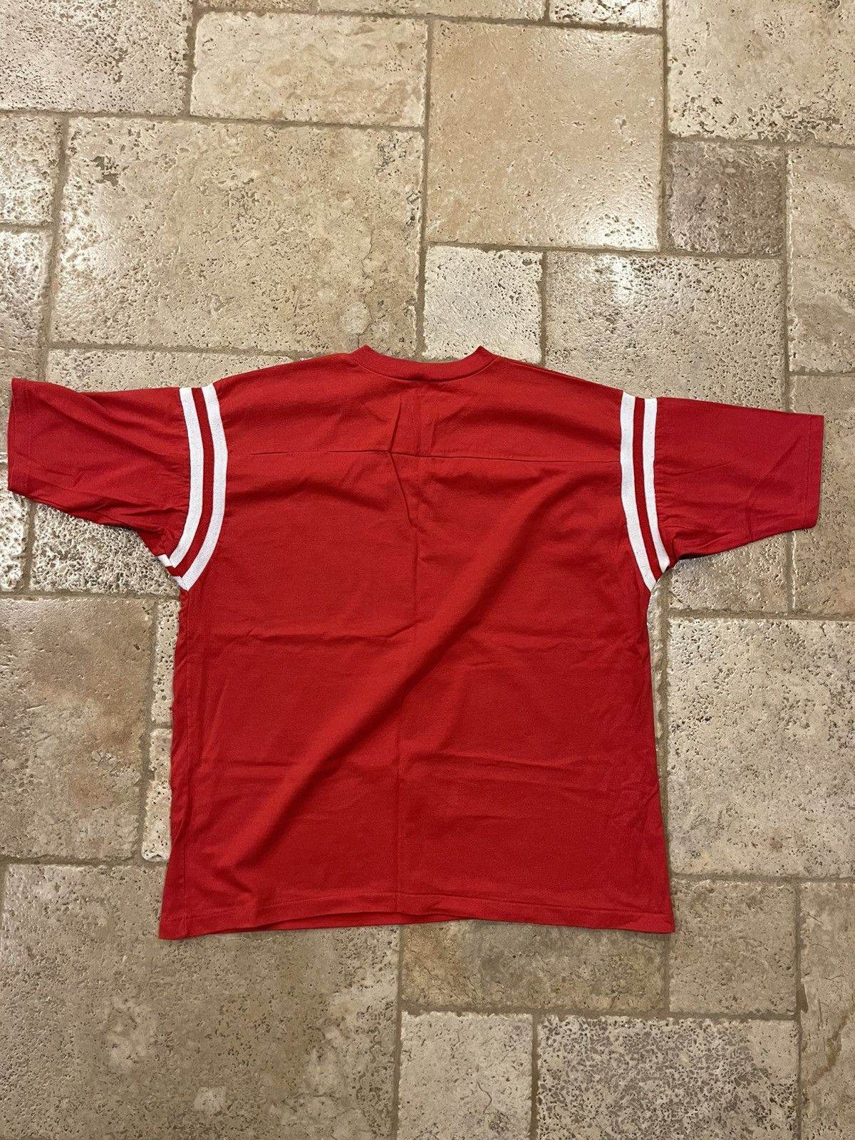 Other Vintage Peanuts Snoopy 60s England Boue Football T-shirt Size US L / EU 52-54 / 3 - 2 Thumbnail
