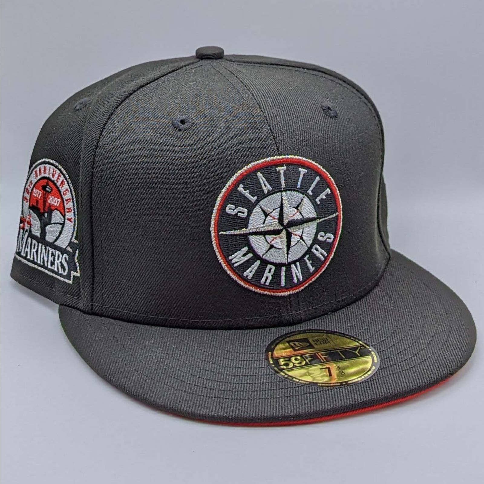 Jon Stan NEW YORK YANKEE Fitted Cap (NAVY) 7 3/4