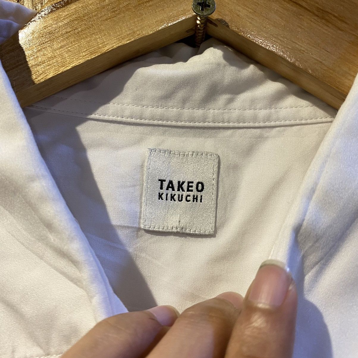 Disney RARE‼️Takeo Kikuchi Japanese Brand X Disney Snow White Shirt Size US L / EU 52-54 / 3 - 7 Thumbnail