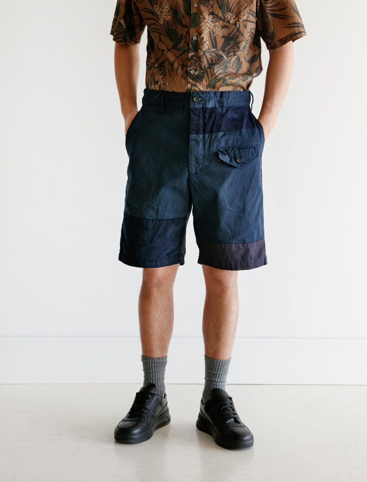 Engineered Garments Ghurka Short Navy Twill Size US 30 / EU 46 - 2 Thumbnail
