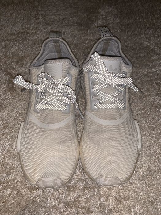 nmd r1 white reflective