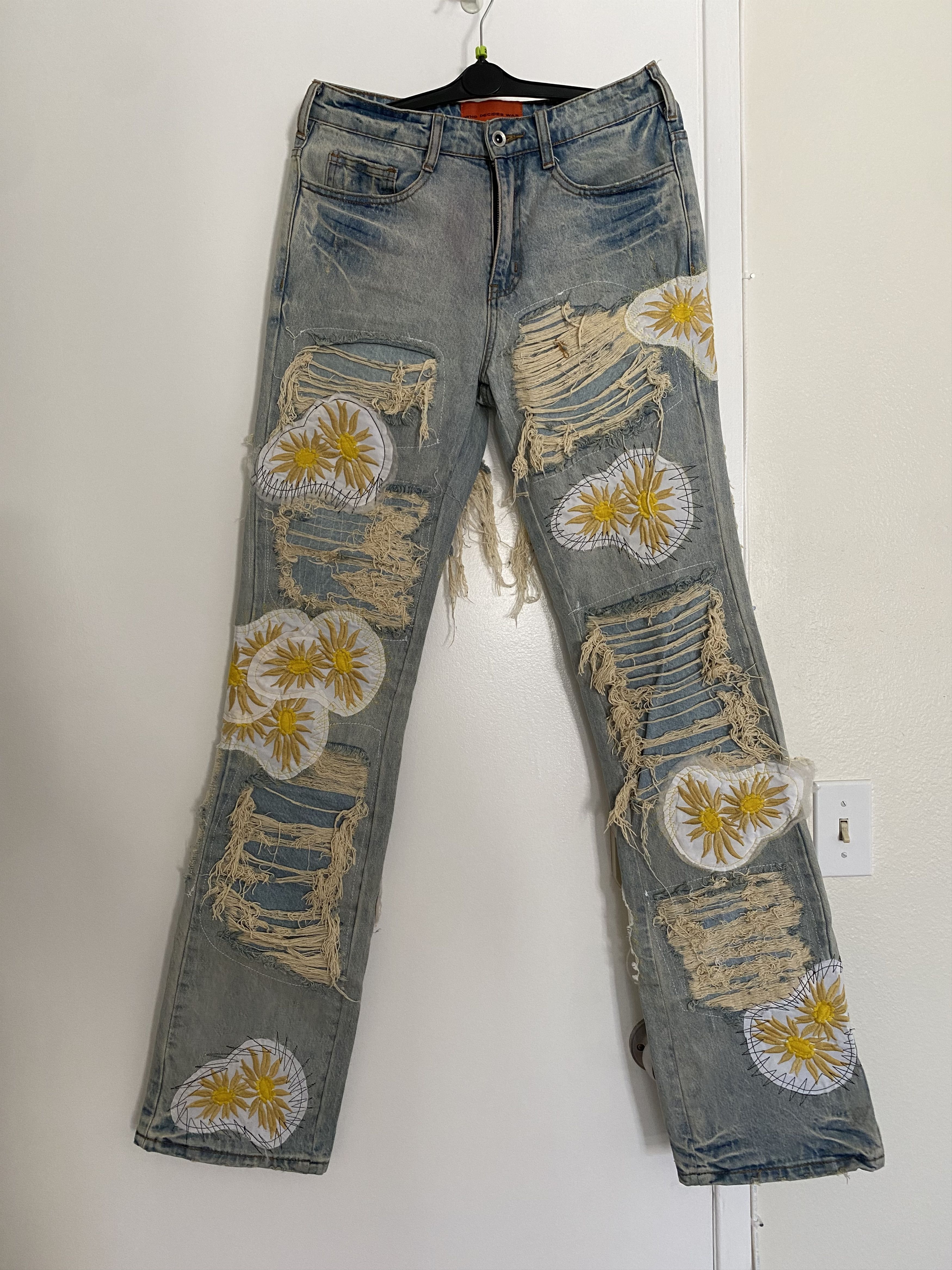 Ev Bravado Who Decides War MRDR BRVDO Blue Distressed Daisy Denim Jeans ...