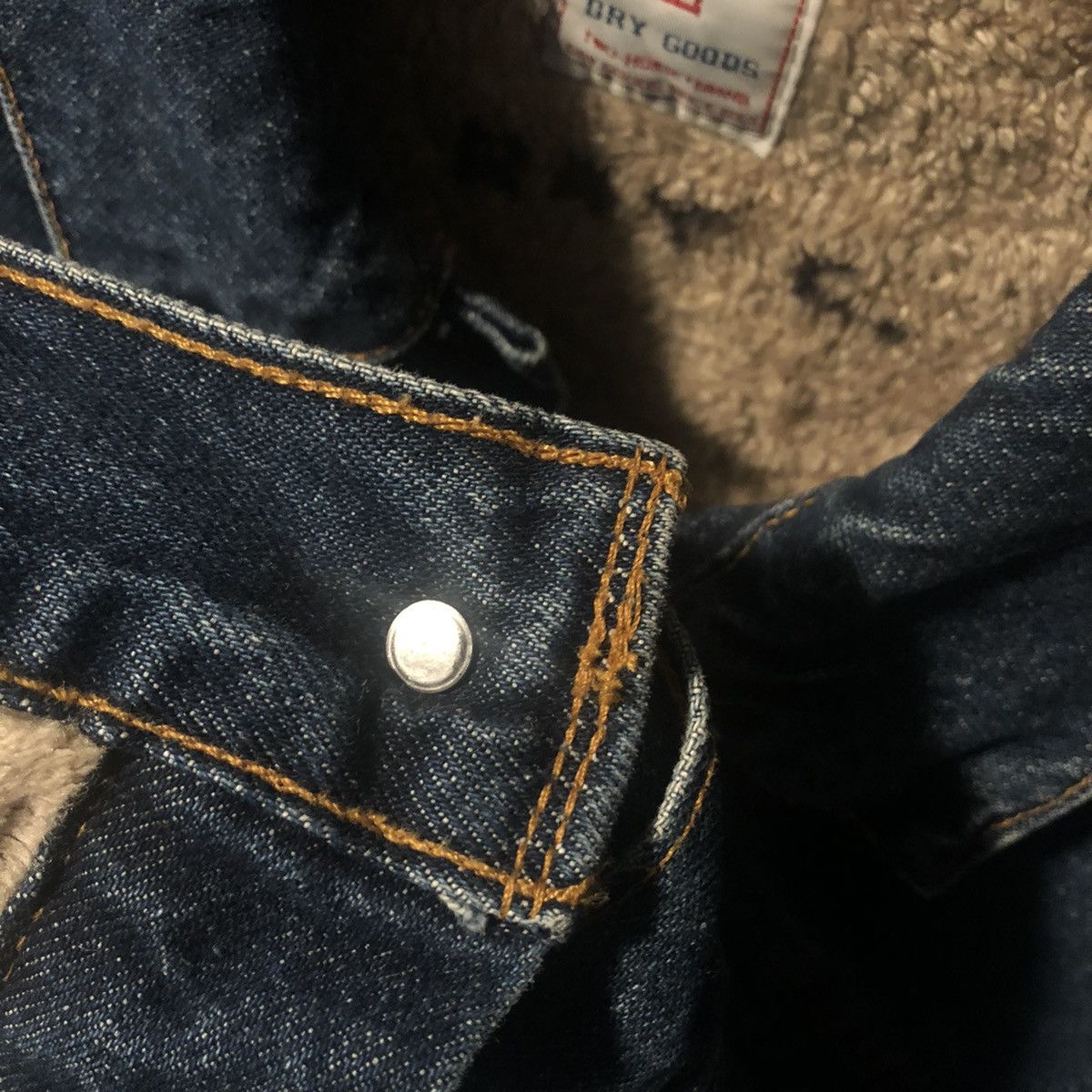 Levi's Vintage 90s Levis Dry Goods Sherpa Lined Trucker Jean Jacket Size US XL / EU 56 / 4 - 10 Thumbnail