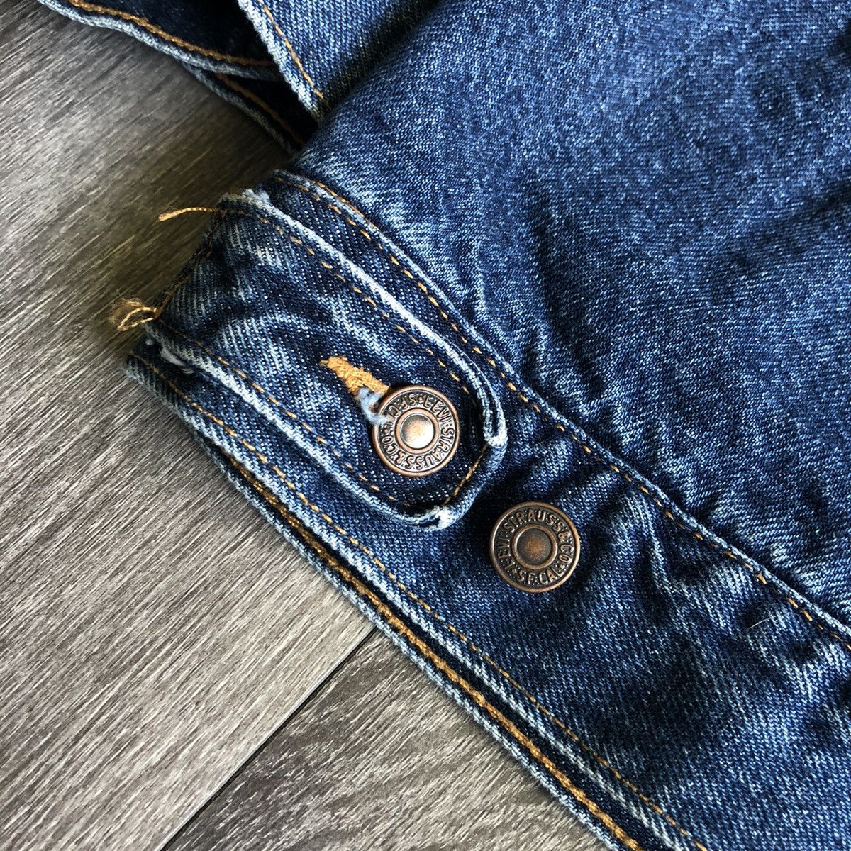 Levi's Vintage 90s Levis Dry Goods Sherpa Lined Trucker Jean Jacket Size US XL / EU 56 / 4 - 8 Thumbnail