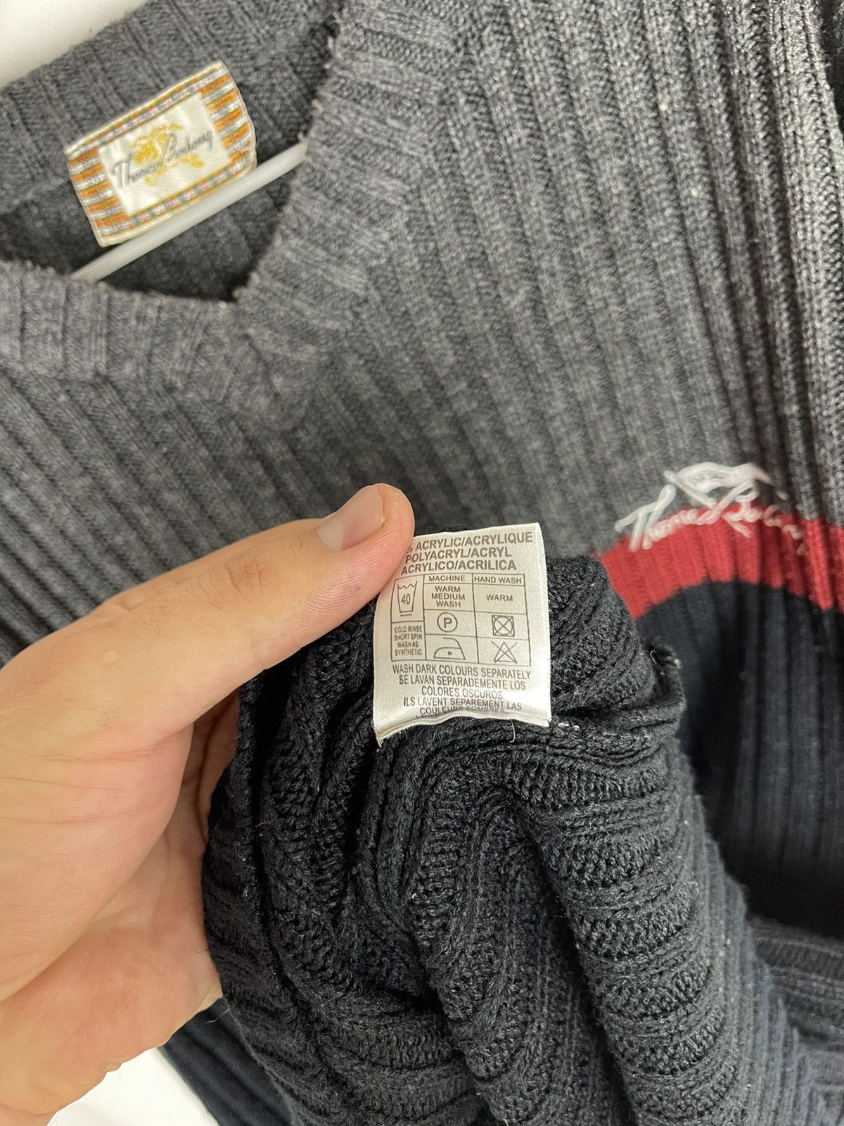 Burberry Thomas Burberry vintage embroidered logo sweater knitted Size US XL / EU 56 / 4 - 10 Thumbnail
