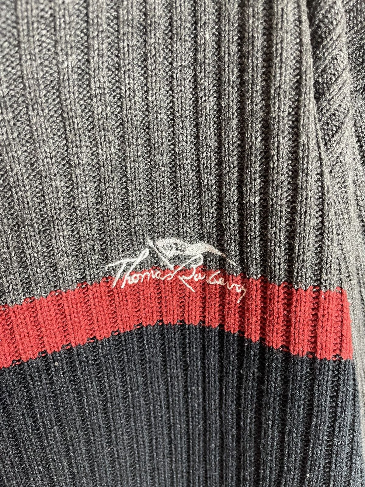 Burberry Thomas Burberry vintage embroidered logo sweater knitted Size US XL / EU 56 / 4 - 9 Thumbnail