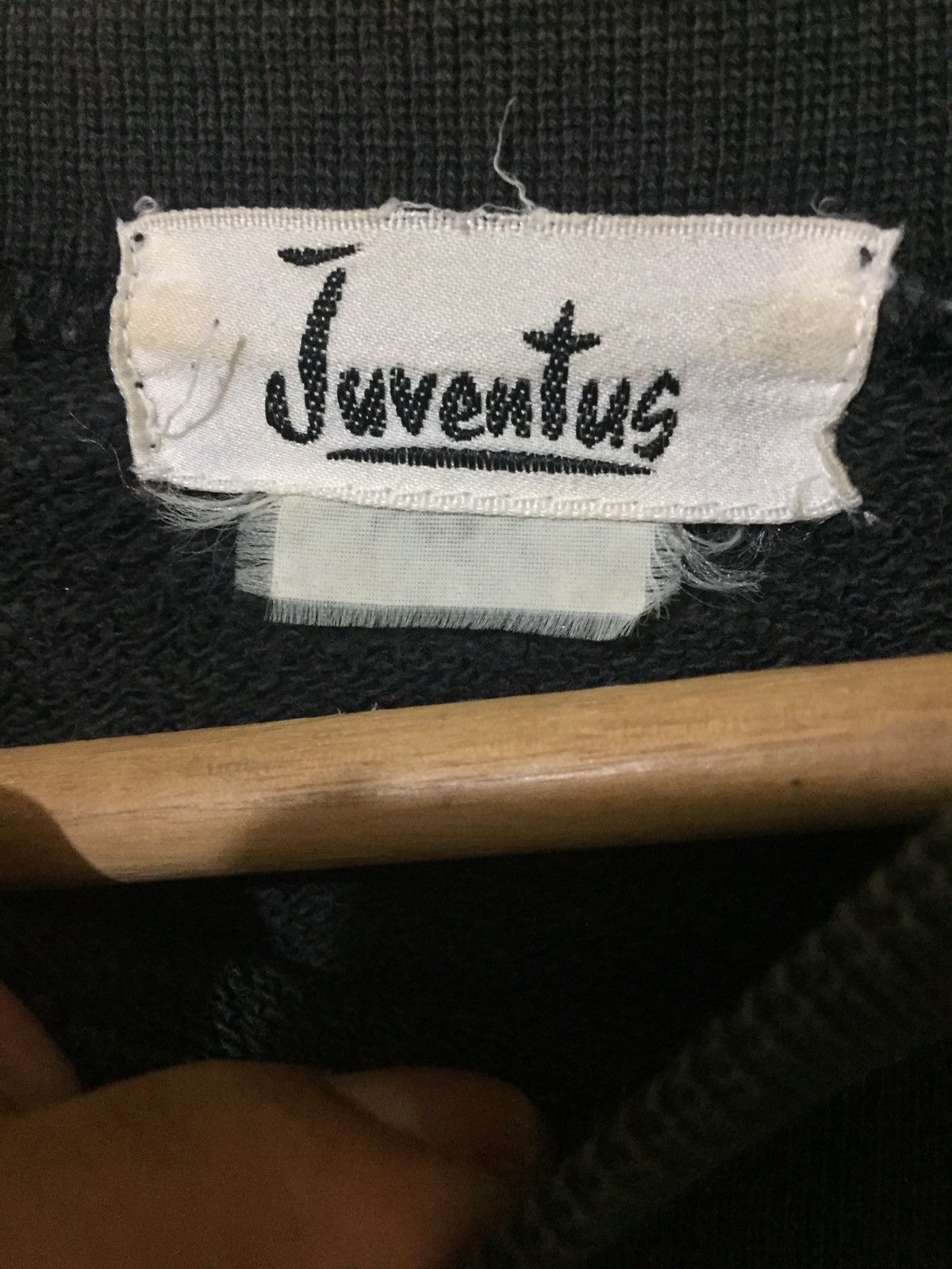 Vintage Vintage Sweatshirt Juventus Football Club Size US M / EU 48-50 / 2 - 3 Thumbnail