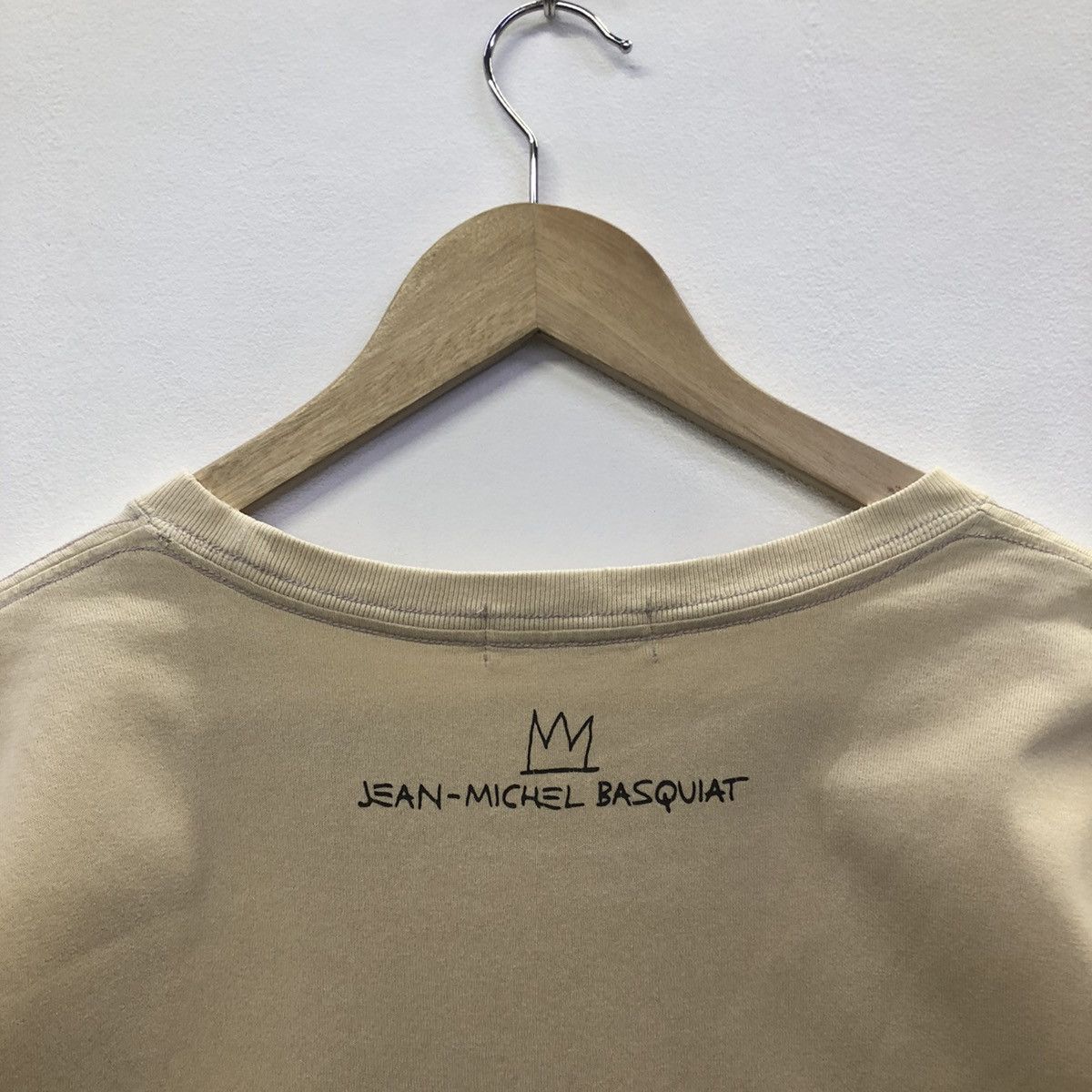 Uniqlo Vintage Uniqlo Art Jean Mitchel Basquiat Grafiti Tshirt Size US L / EU 52-54 / 3 - 10 Thumbnail