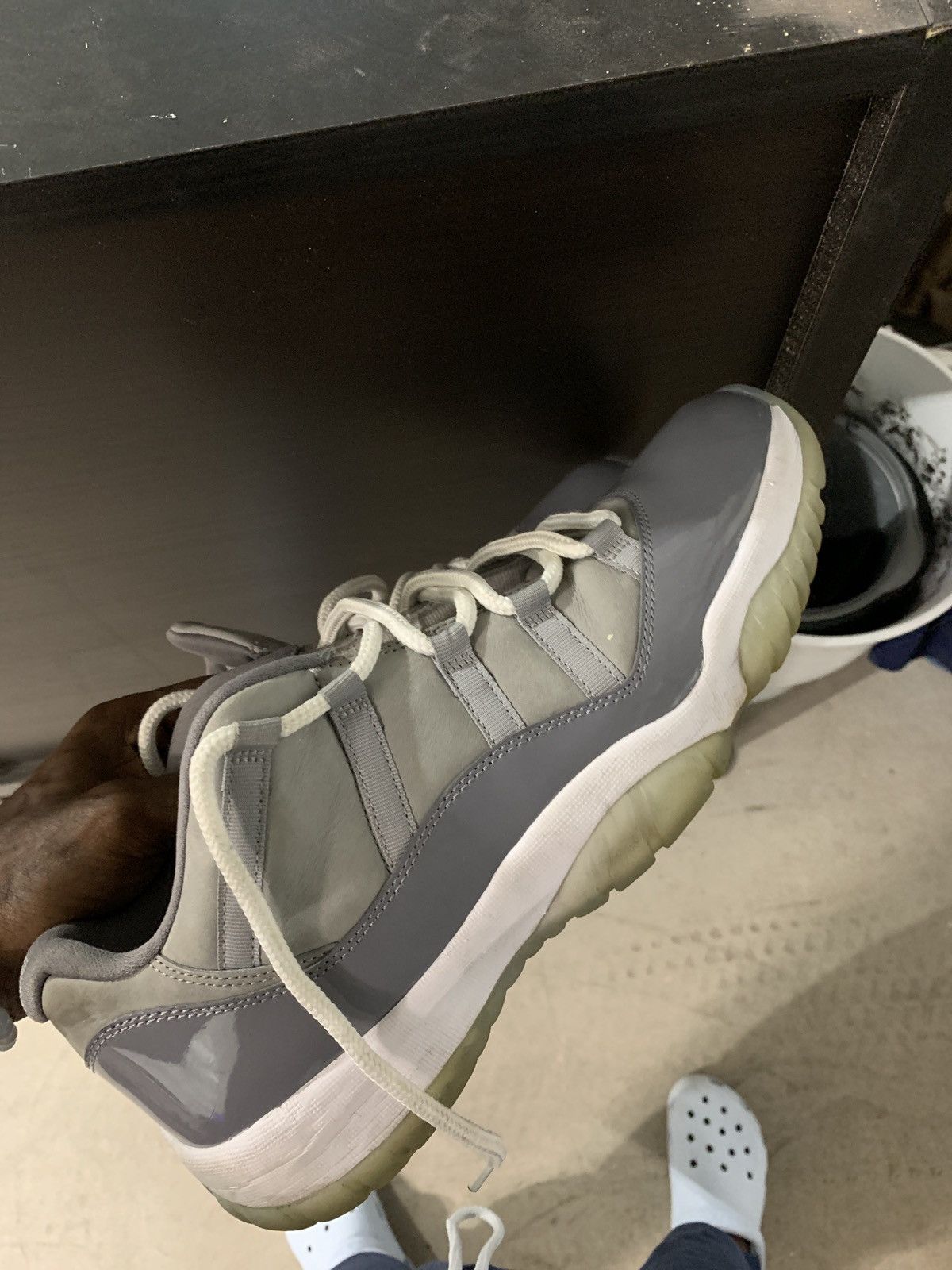 Cool grey 11