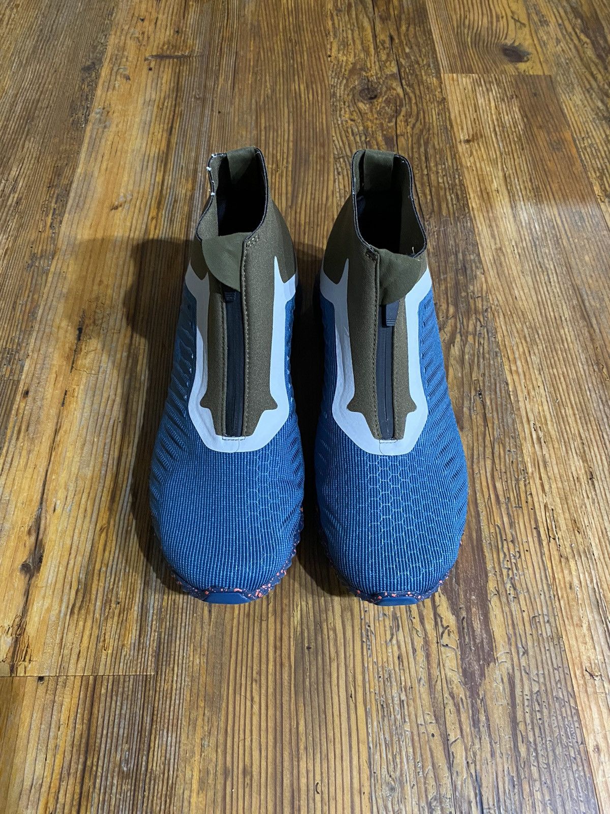 Adidas Adidas Alphabounce Mid Size US 8.5 / EU 41-42 - 2 Thumbnail