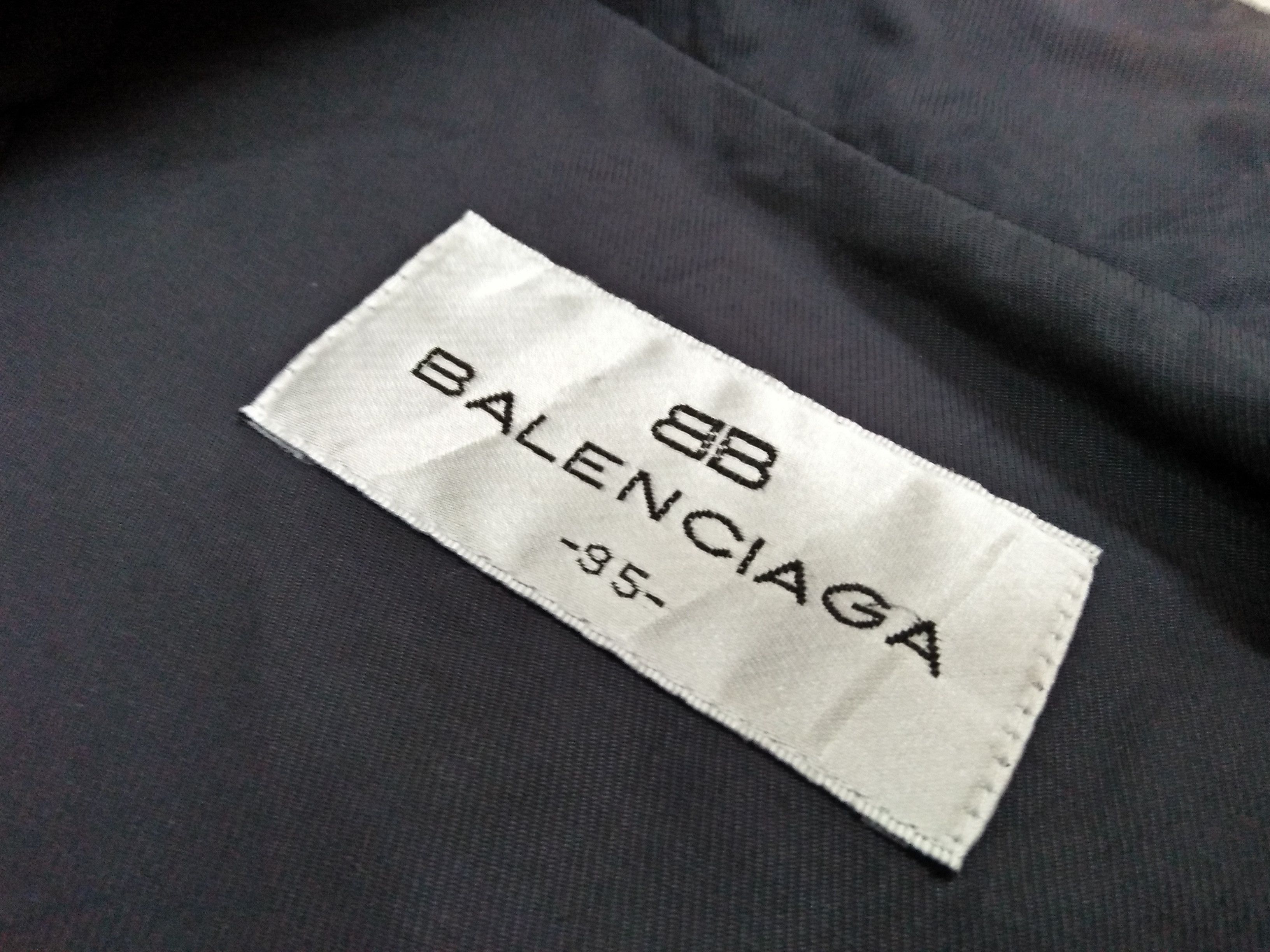 Balenciaga BALENCIAGA GOLF Vintage Embroidered Logo Windbreaker Jacket Size US S / EU 44-46 / 1 - 13 Thumbnail