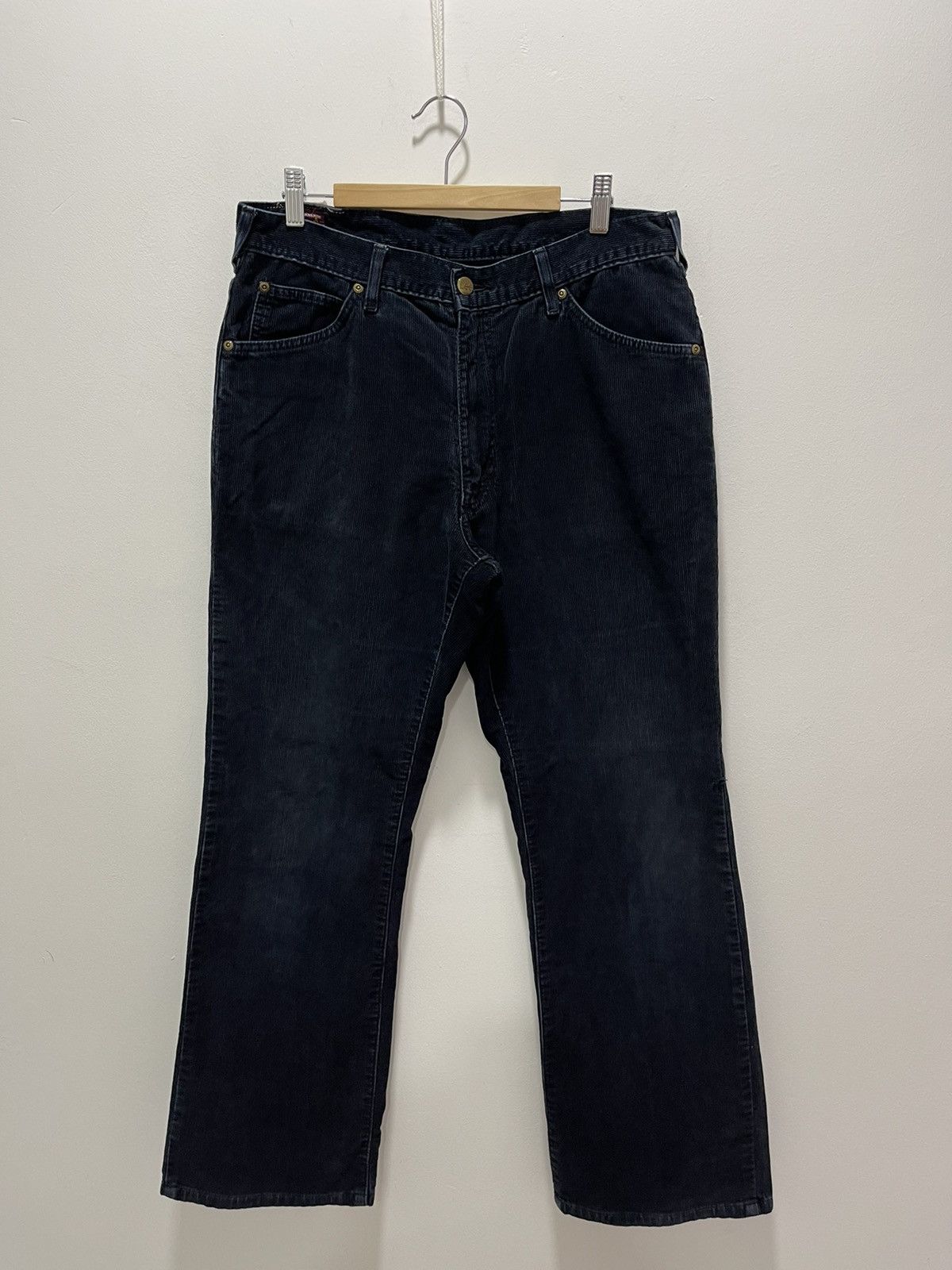 Lee × Vintage VINTAGE LEE CORDUROY DISTRESSED JEANS MADE IN JAPAN 34x34 Size US 32 / EU 48 - 1 Thumbnail