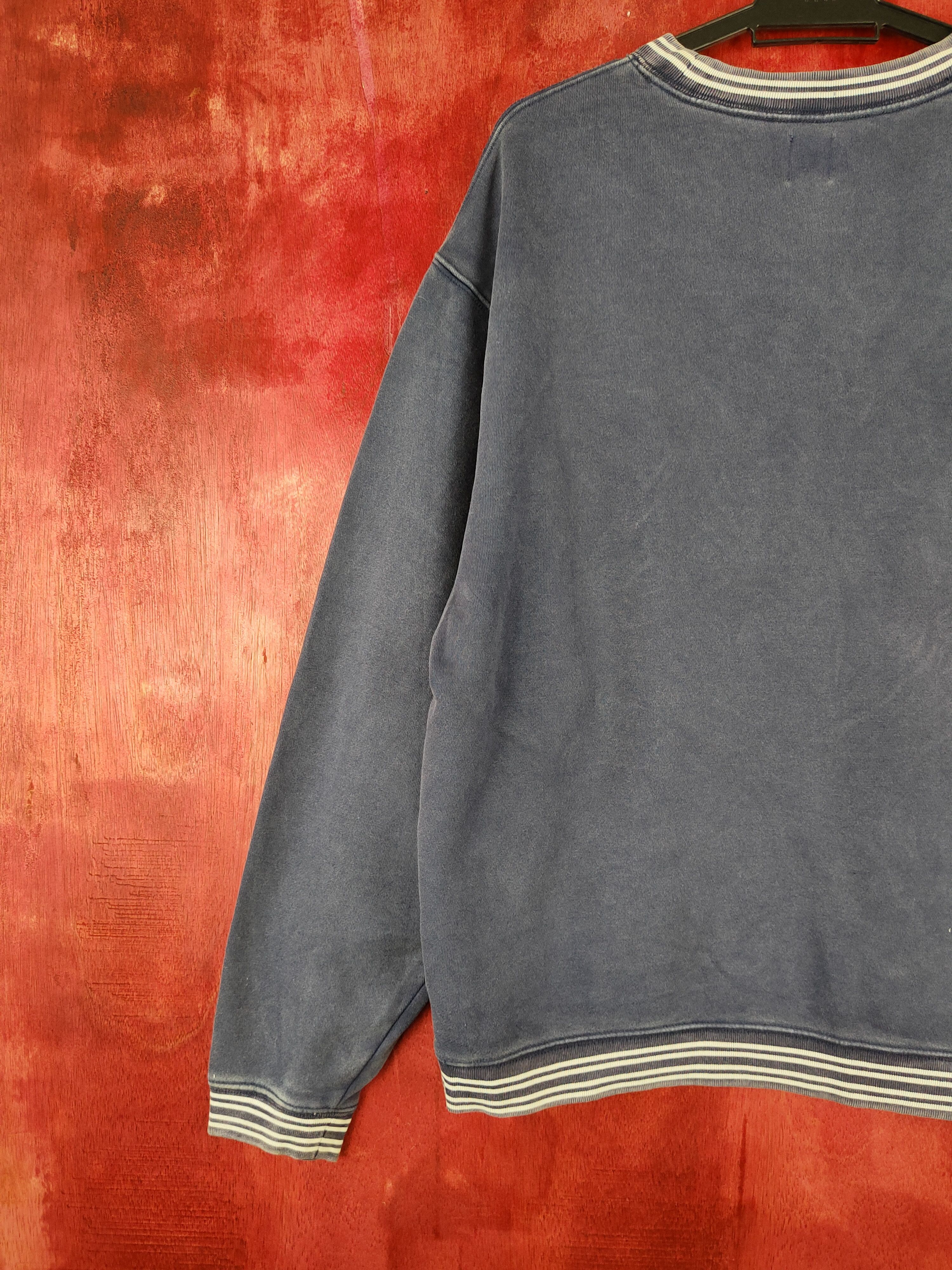 Gap Gap Dark Blue Sweatshirt kenye west vintage #S343 Size US M / EU 48-50 / 2 - 6 Thumbnail