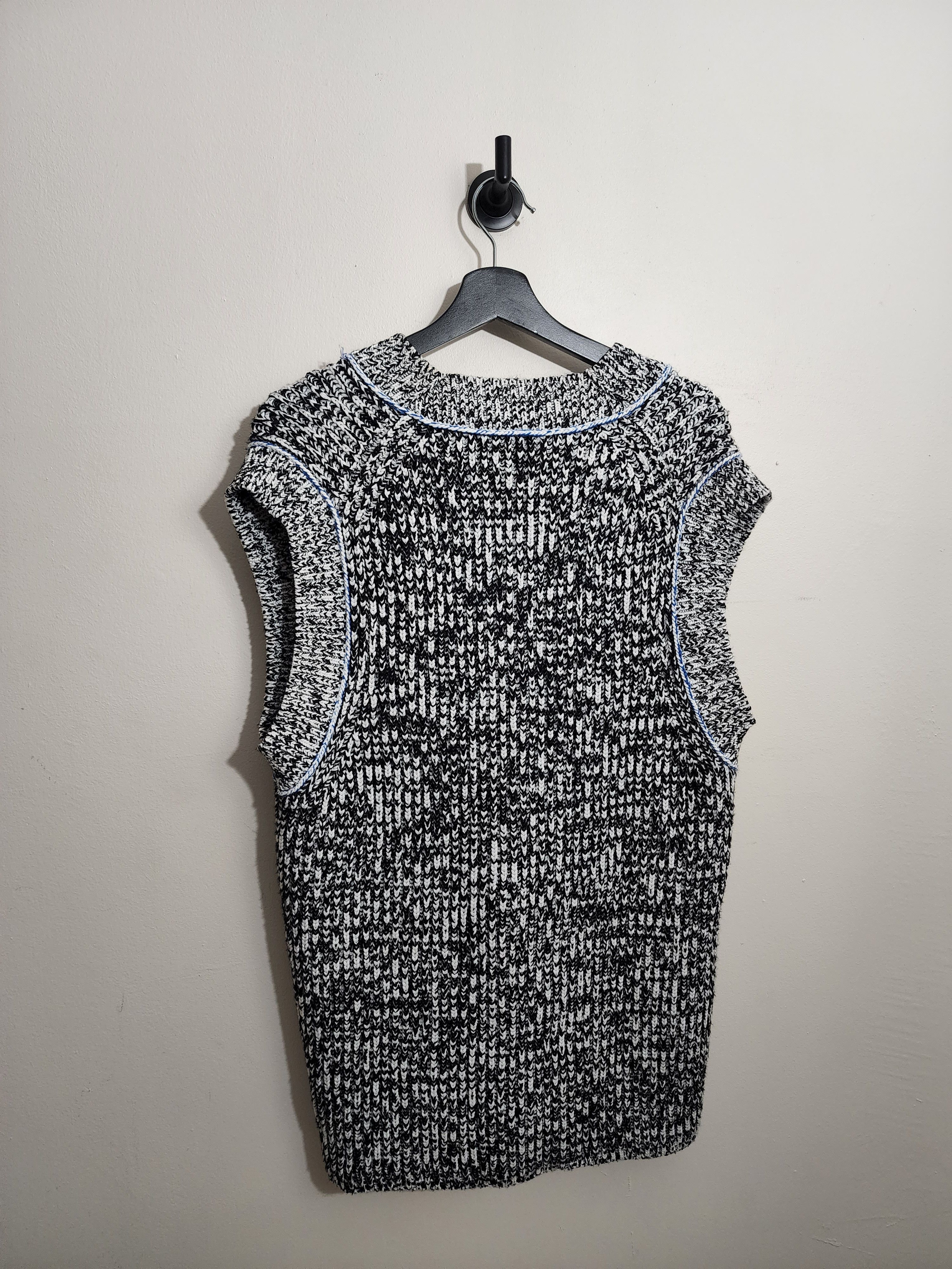 Acne Studios Acne Studios Black&White Chunky Sweater Vest Size US M / EU 48-50 / 2 - 3 Thumbnail