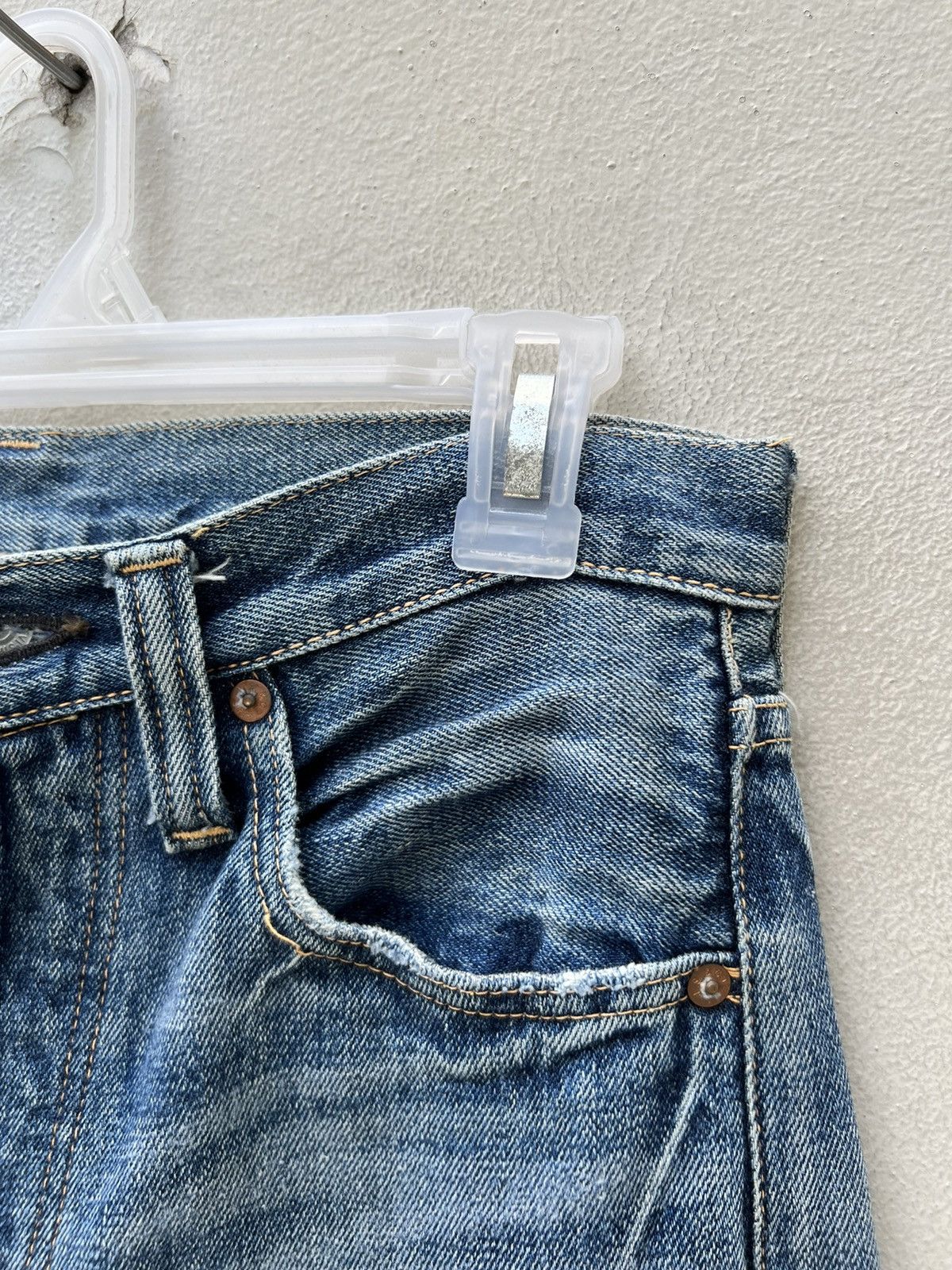 Levi's Vintage Clothing Vintage 2003 LVC 1947 Levi’s 501 XX Selvedge Denim Jeans Size US 30 / EU 46 - 12 Thumbnail