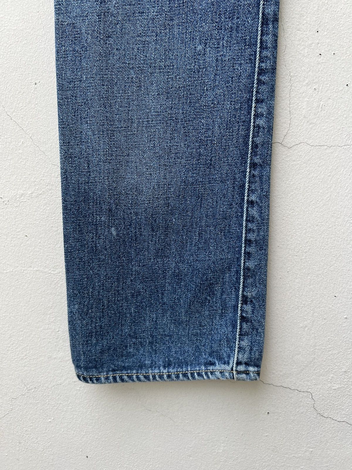 Levi's Vintage Clothing Vintage 2003 LVC 1947 Levi’s 501 XX Selvedge Denim Jeans Size US 30 / EU 46 - 19 Thumbnail