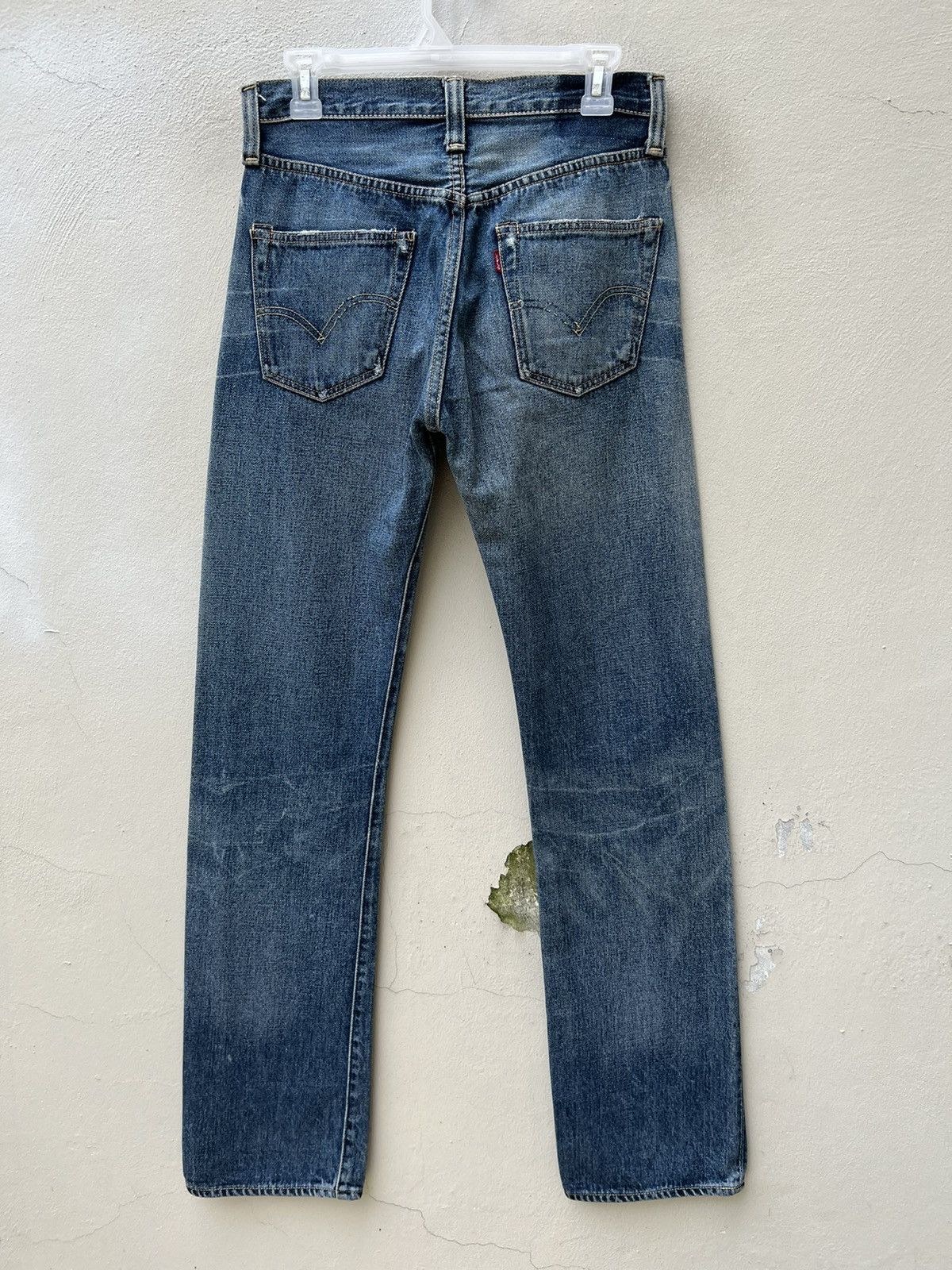 Levi's Vintage Clothing Vintage 2003 LVC 1947 Levi’s 501 XX Selvedge Denim Jeans Size US 30 / EU 46 - 16 Thumbnail