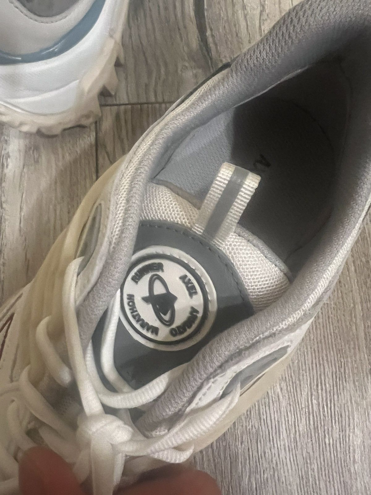 Axel Arigato Axel Arigato white and beige marathon R tic Size US 8 / EU 41 - 4 Thumbnail