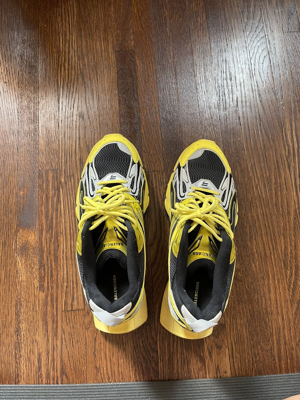 Balenciaga Balenciaga X-pander sneakers size 44 worn 1x retail $ 1500+ Size US 11 / EU 44 - 9 Thumbnail
