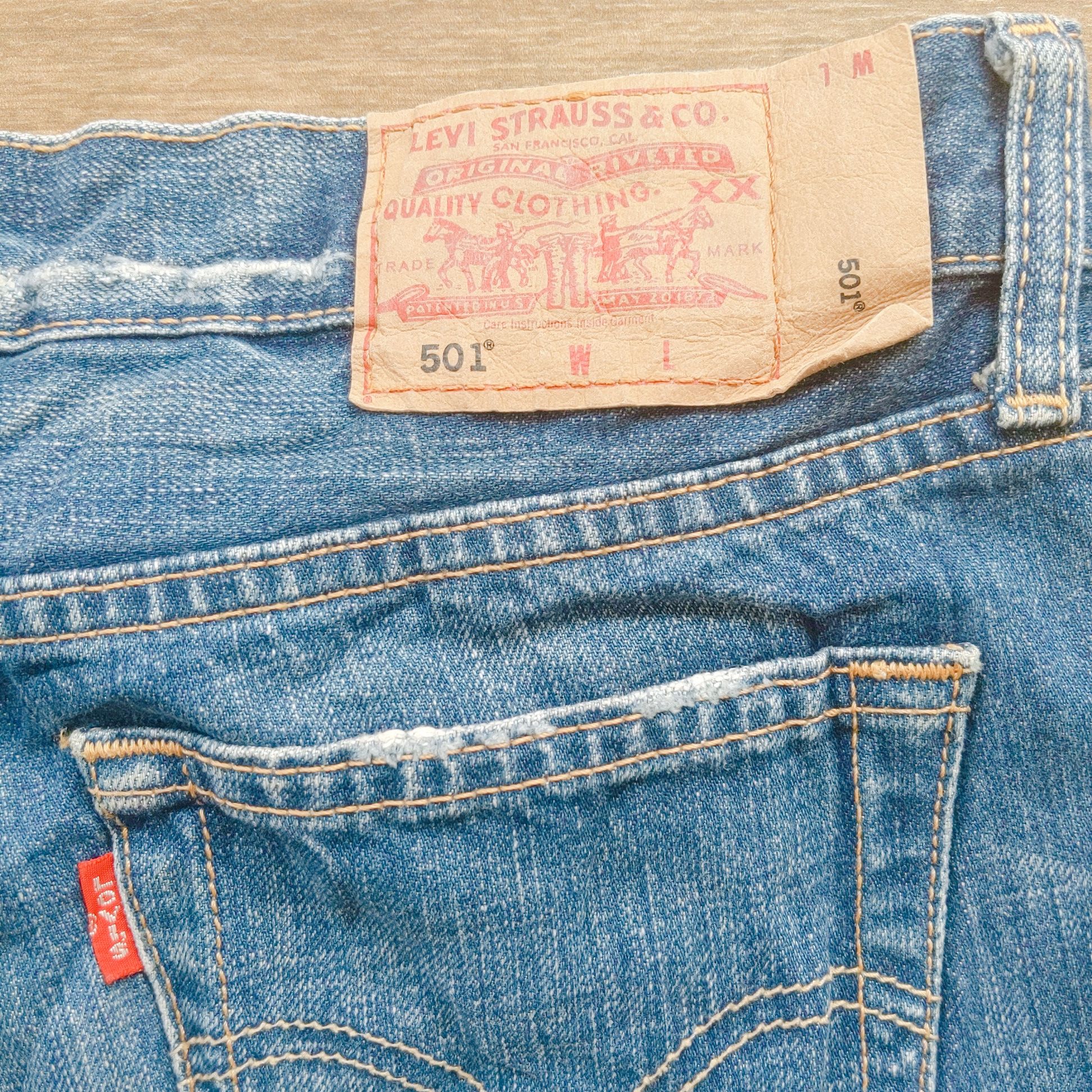 Jean × Levi's × Vintage Vintage Levis 501 W28 Distressed Short Denim Button Pants Size US 28 / EU 44 - 3 Thumbnail