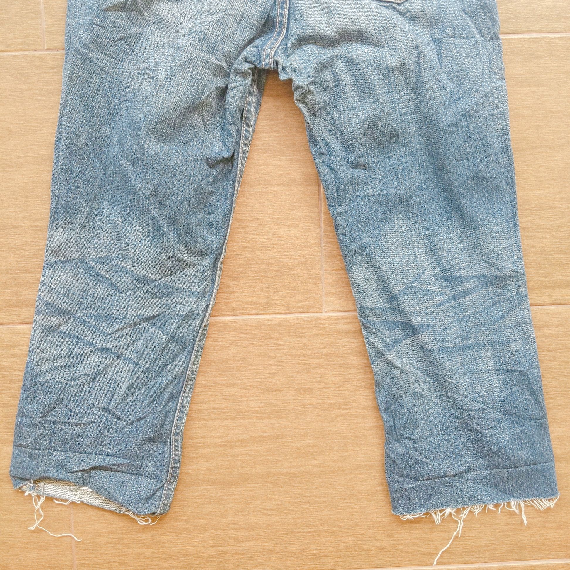 Jean × Levi's × Vintage Vintage Levis 501 W28 Distressed Short Denim Button Pants Size US 28 / EU 44 - 2 Thumbnail