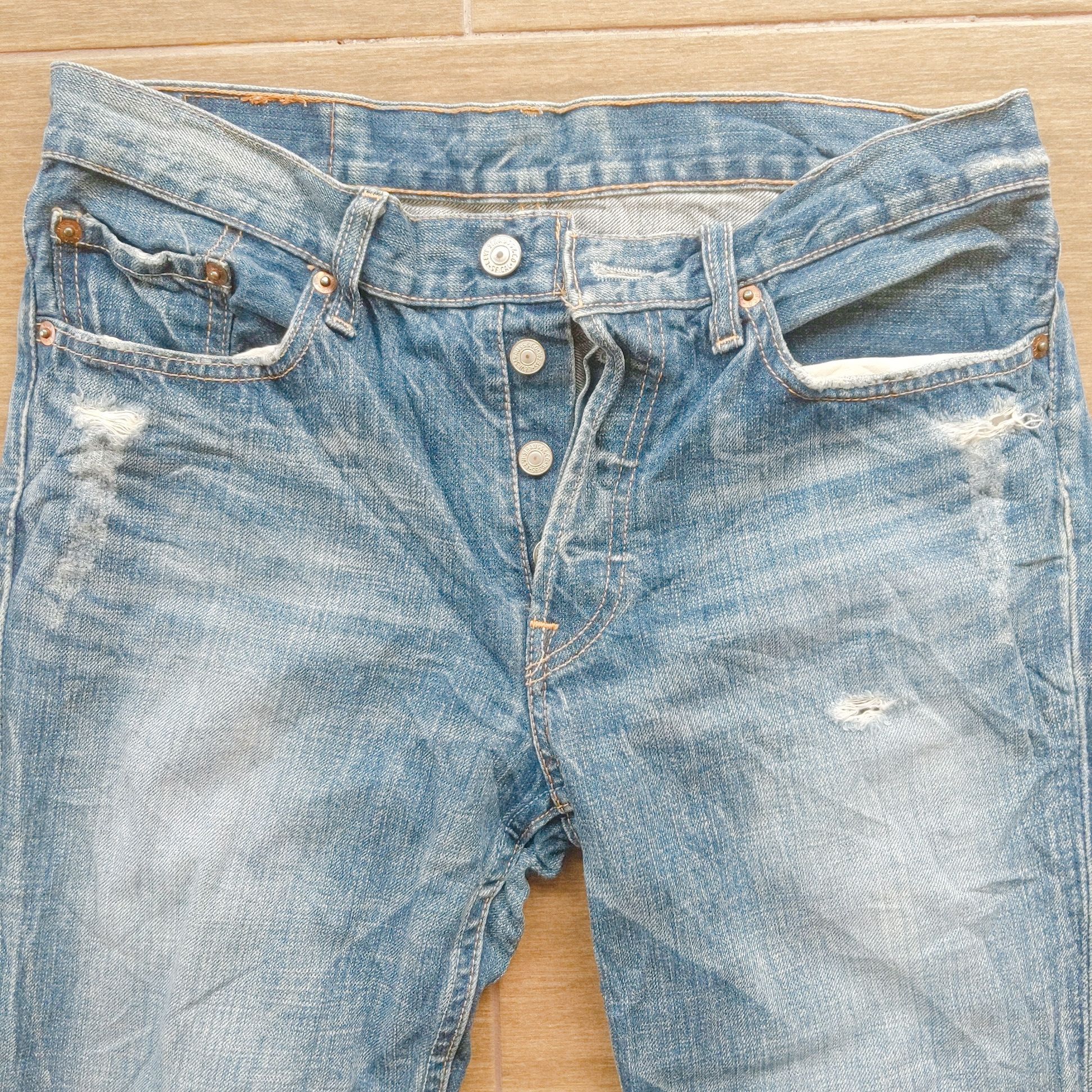 Jean × Levi's × Vintage Vintage Levis 501 W28 Distressed Short Denim Button Pants Size US 28 / EU 44 - 12 Thumbnail