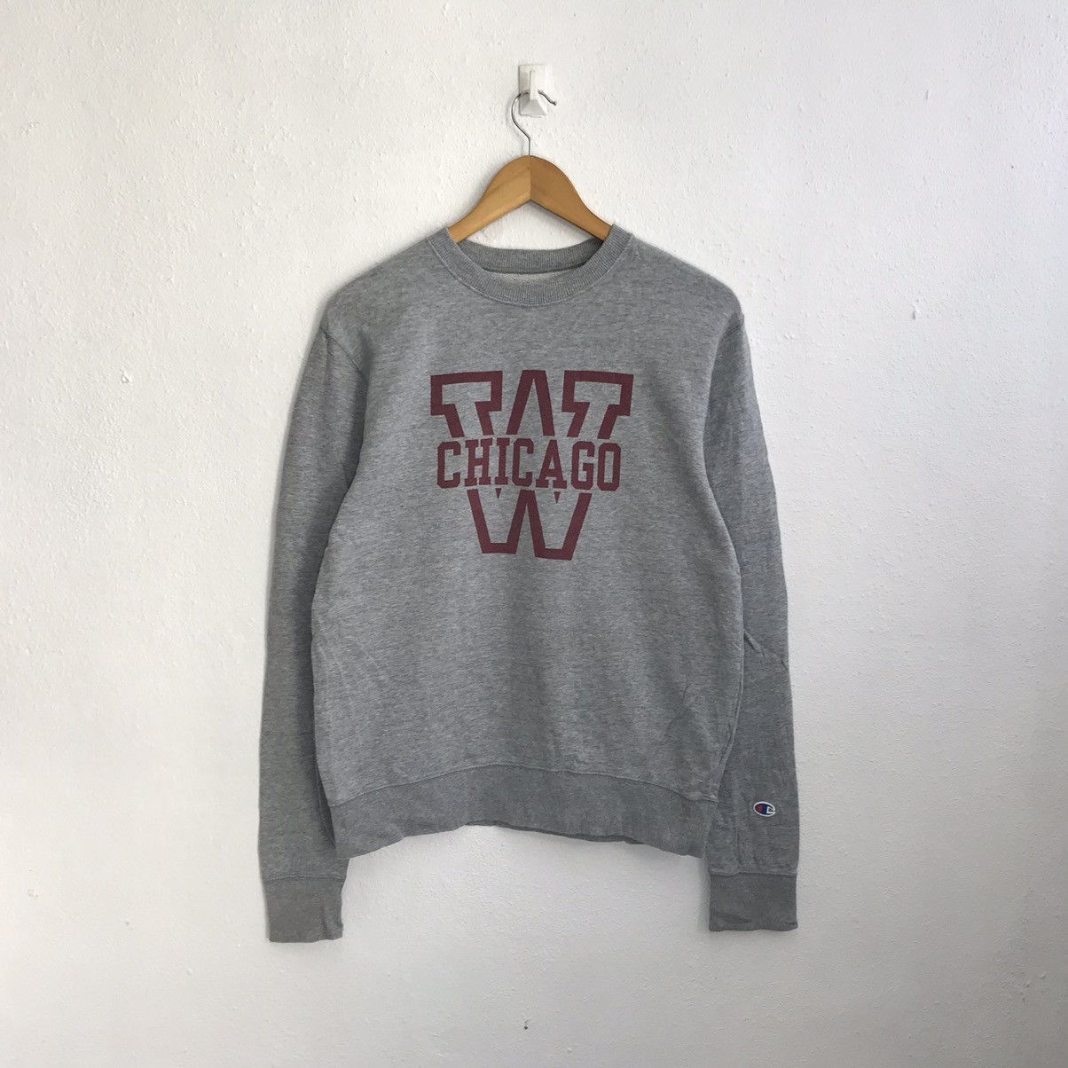 Champion x W Chicago Sweatshirt Big Spellout Logo