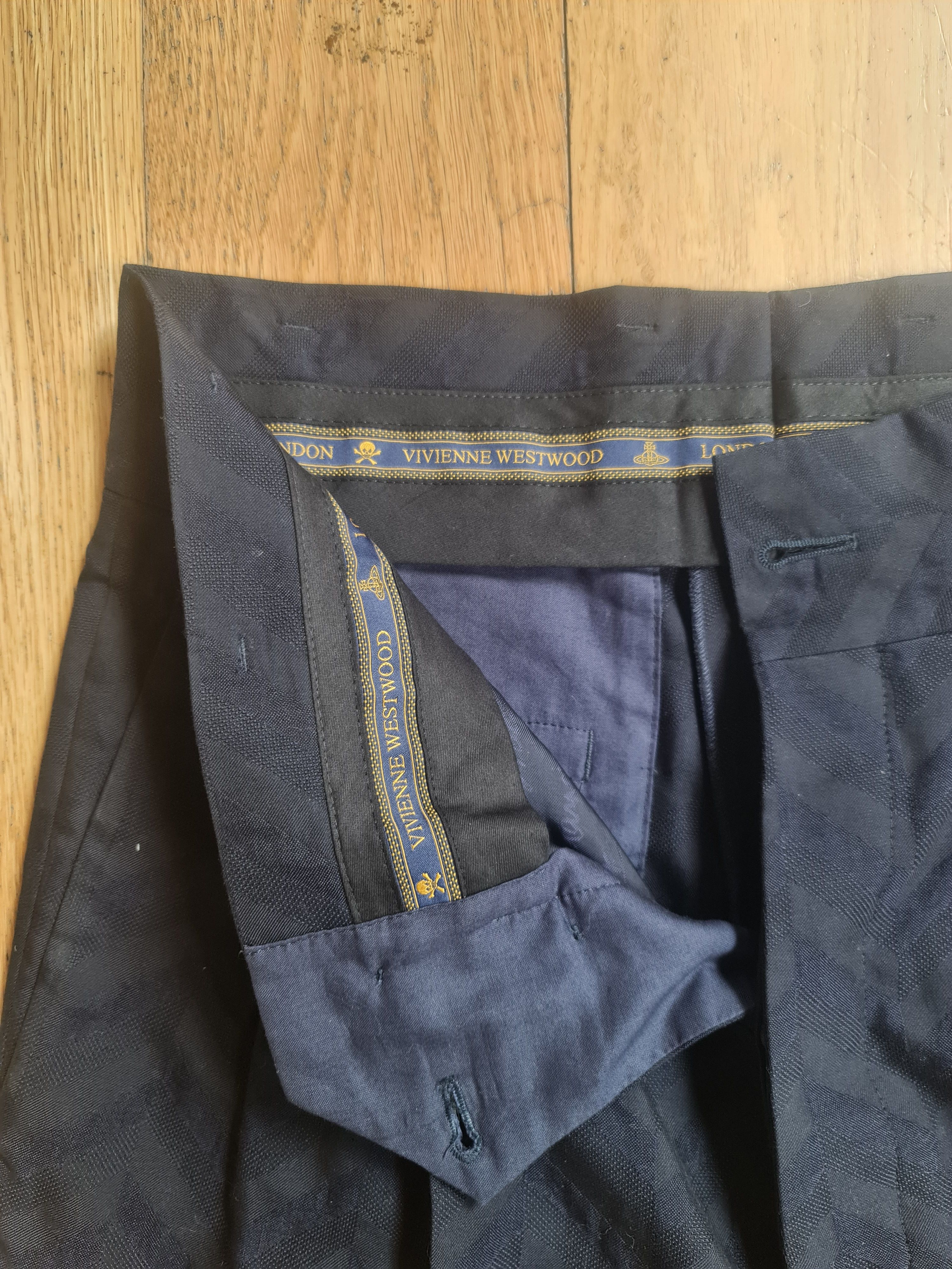 Vivienne Westwood Vivienne Westwood Trousers Size US 30 / EU 46 - 4 Thumbnail