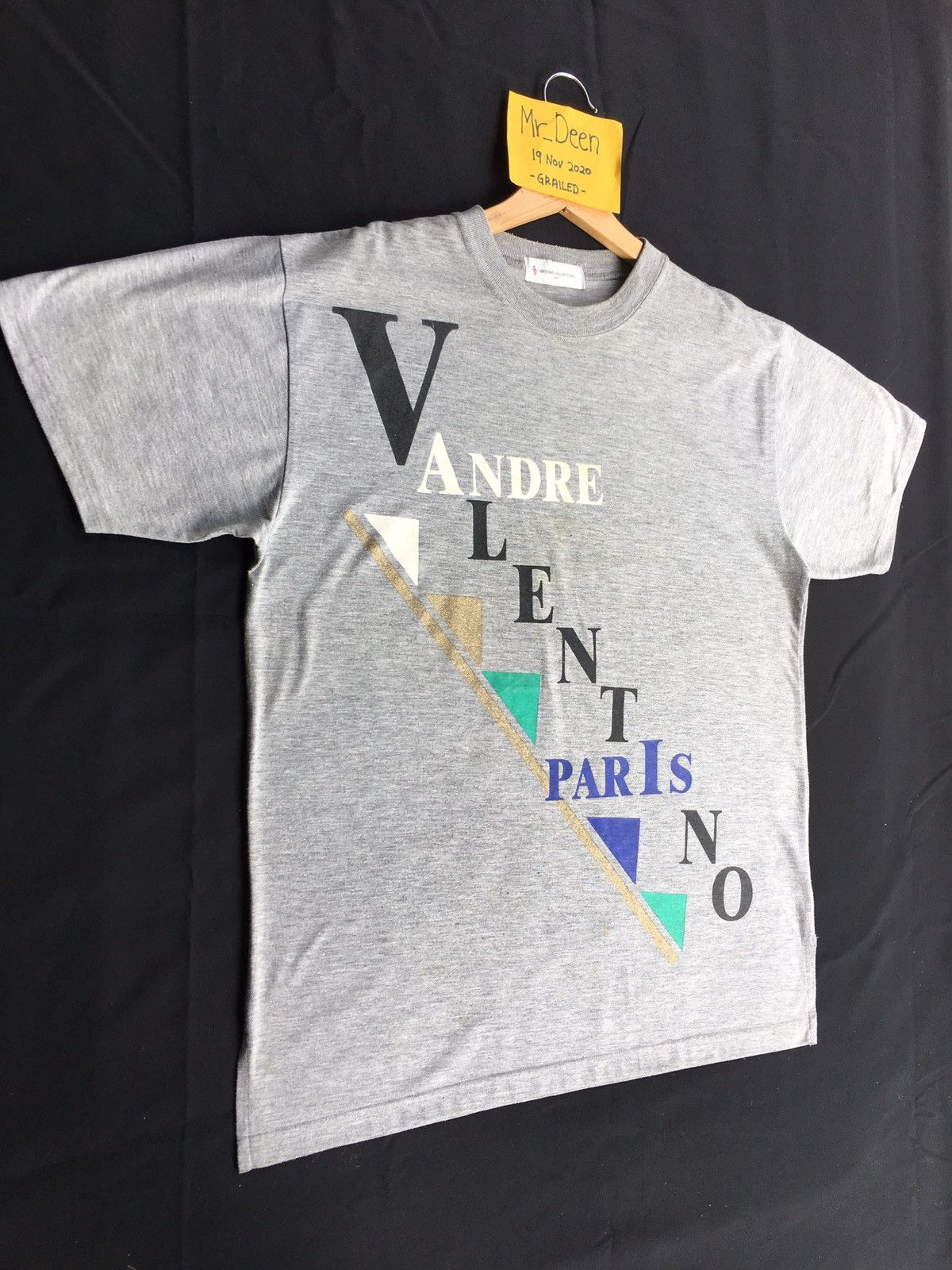 Valentino Vintage Andre Valentino Spellout Tshirt Size US L / EU 52-54 / 3 - 3 Thumbnail