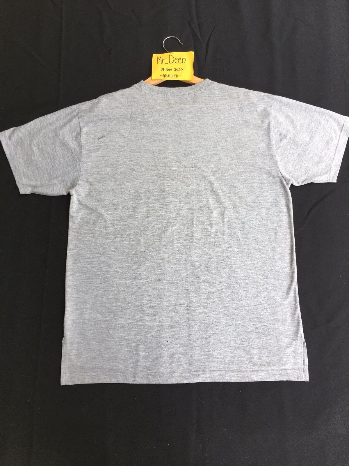 Valentino Vintage Andre Valentino Spellout Tshirt Size US L / EU 52-54 / 3 - 12 Thumbnail
