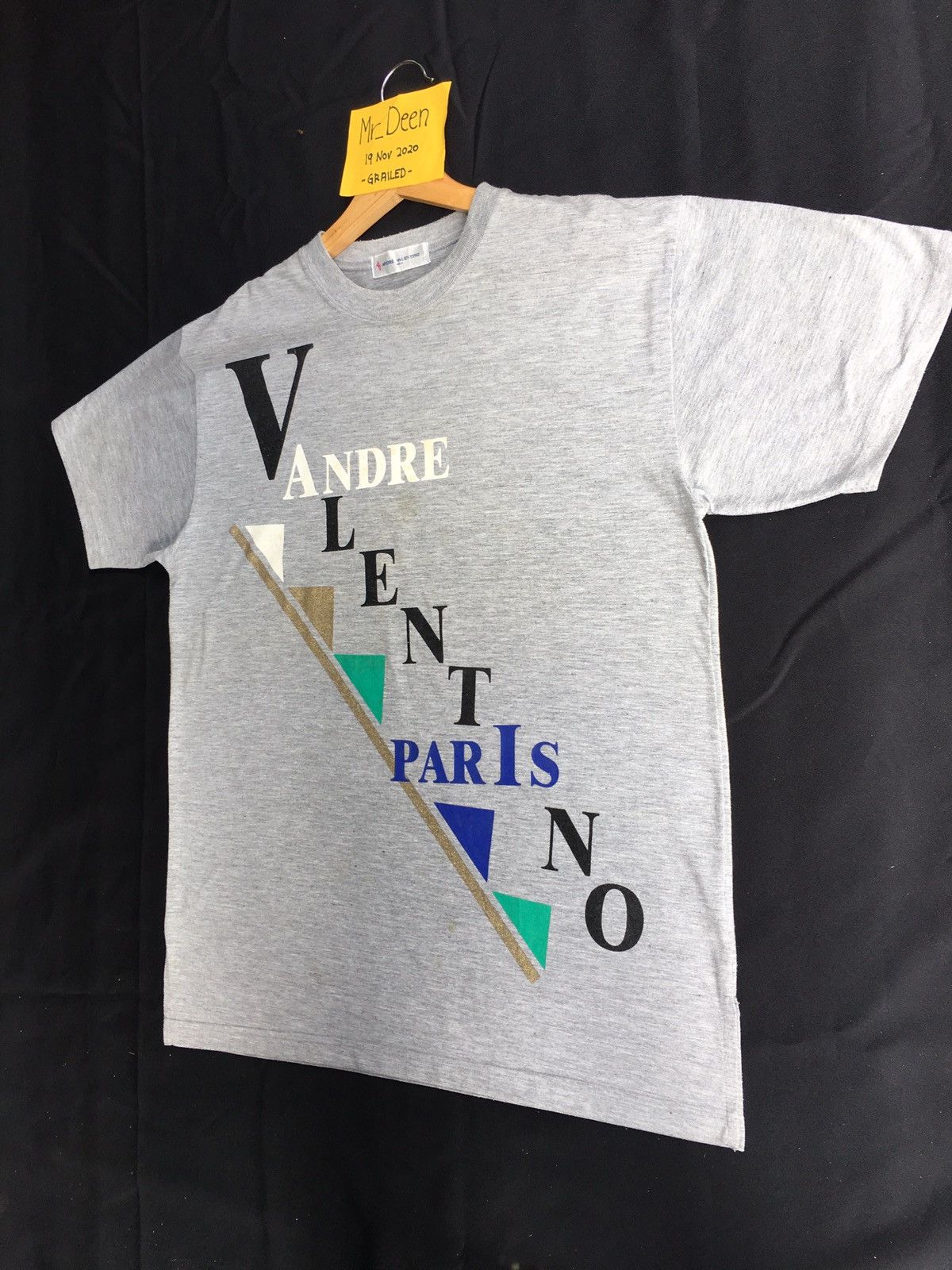 Valentino Vintage Andre Valentino Spellout Tshirt Size US L / EU 52-54 / 3 - 2 Thumbnail