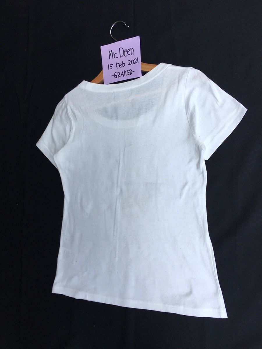 Burberry Vintage Burberry Big Logo Tshirt Size XS / US 0-2 / IT 36-38 - 8 Thumbnail