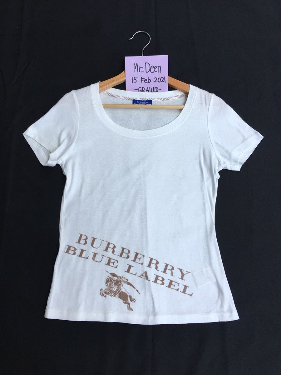 Burberry Vintage Burberry Big Logo Tshirt Size XS / US 0-2 / IT 36-38 - 1 Thumbnail
