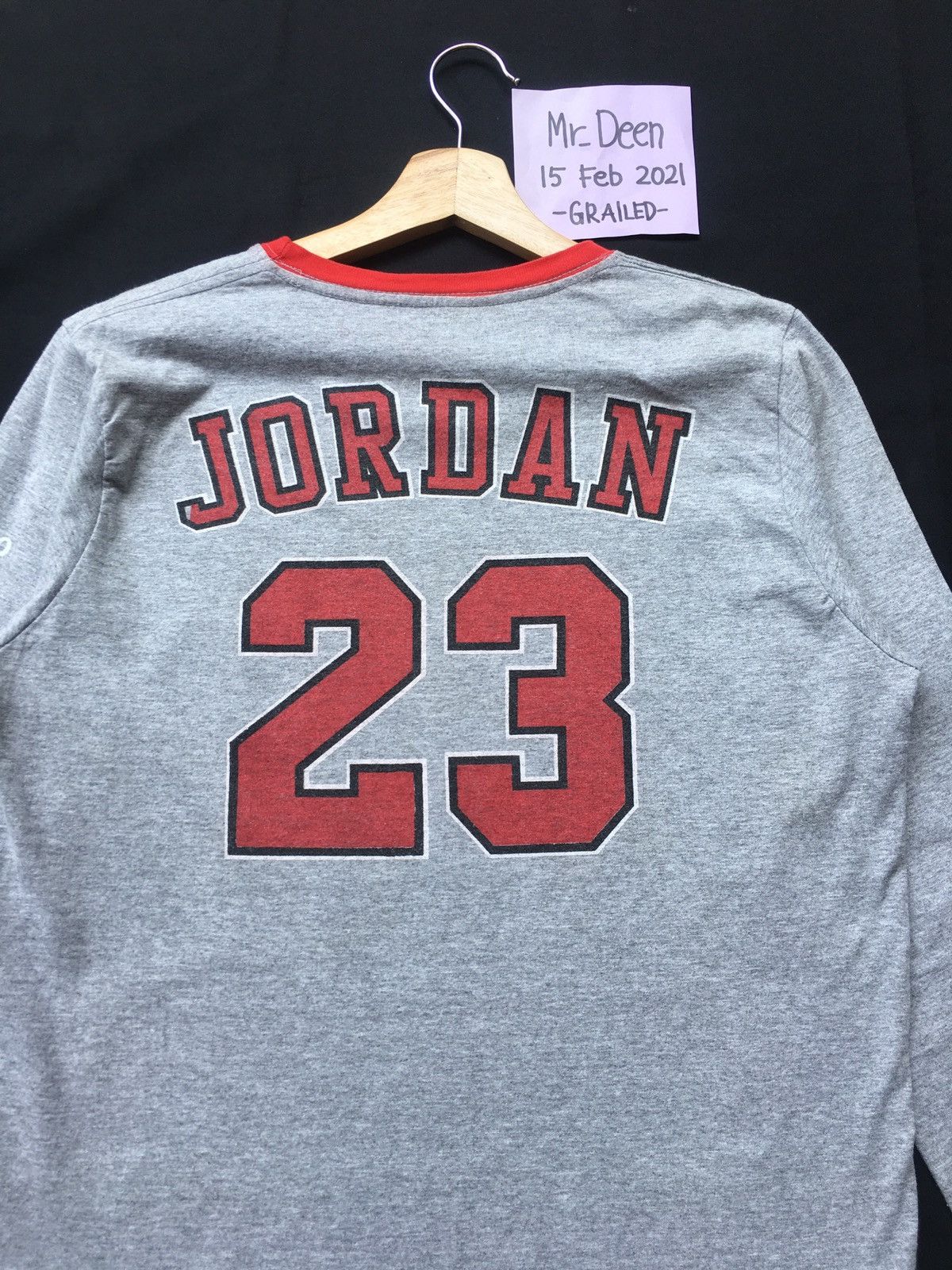 NBA Rare Vintage michael jordan Chicago Bulls NBA Longsleeve Size US M / EU 48-50 / 2 - 11 Thumbnail