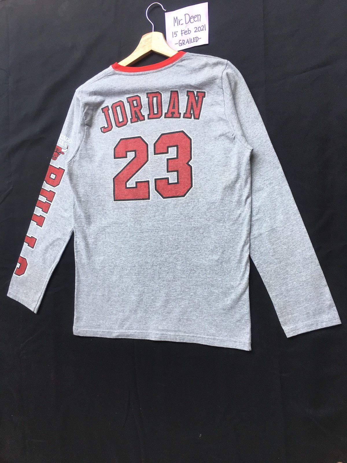 NBA Rare Vintage michael jordan Chicago Bulls NBA Longsleeve Size US M / EU 48-50 / 2 - 10 Thumbnail