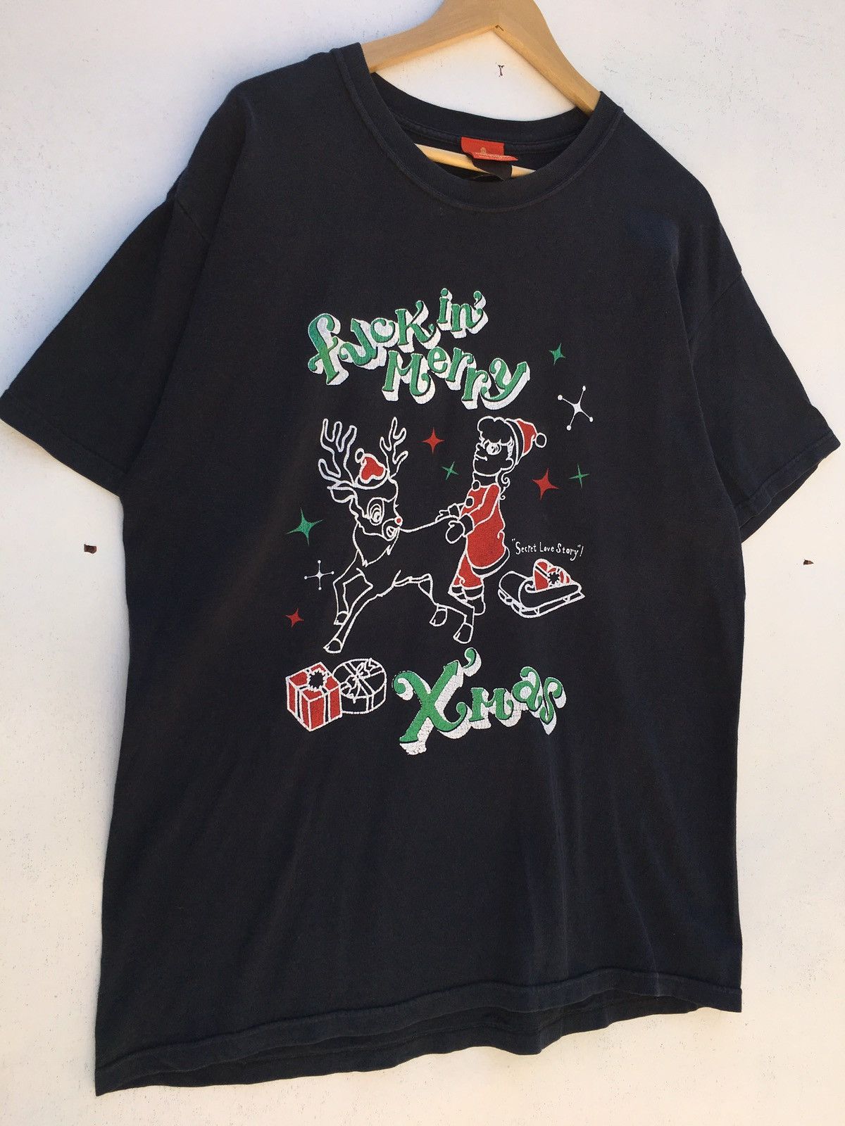 Japanese Brand Japanese Brand Kishidenne Wrerutogood ‘fuck merry” Tee Size US L / EU 52-54 / 3 - 5 Thumbnail